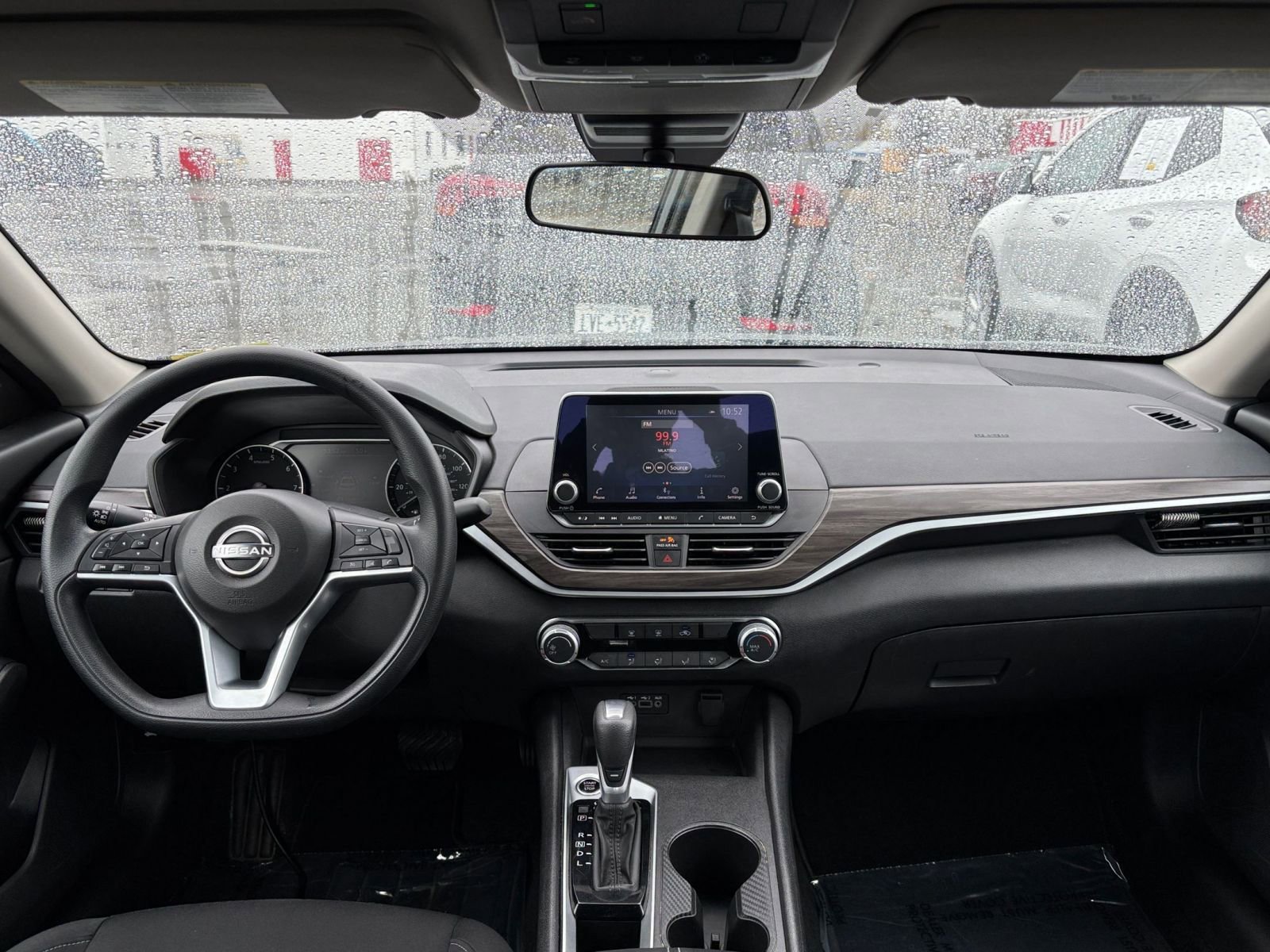 Thumbnail: 2025 Nissan Altima - 31