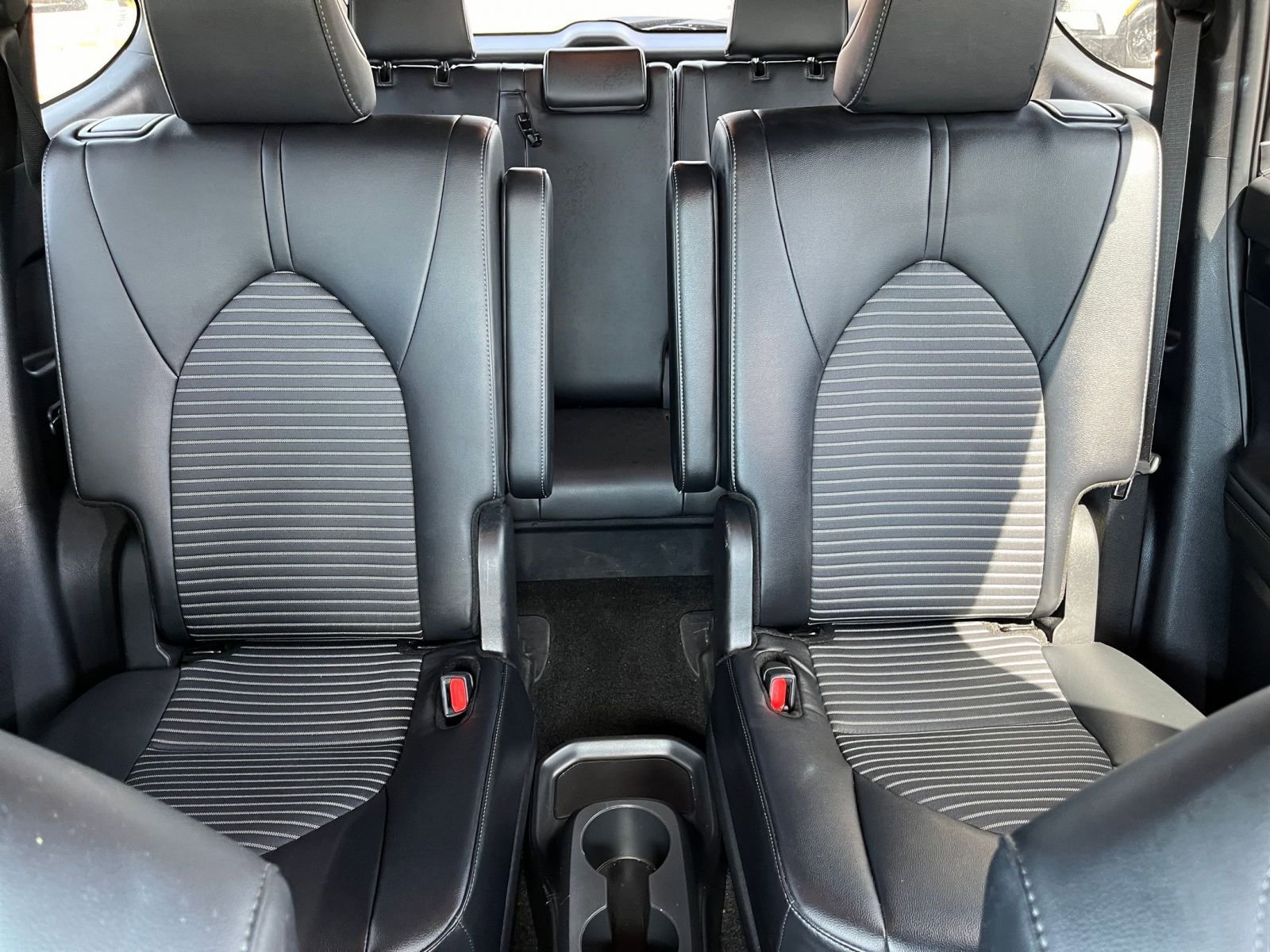 Thumbnail: 2024 Toyota Highlander - 34