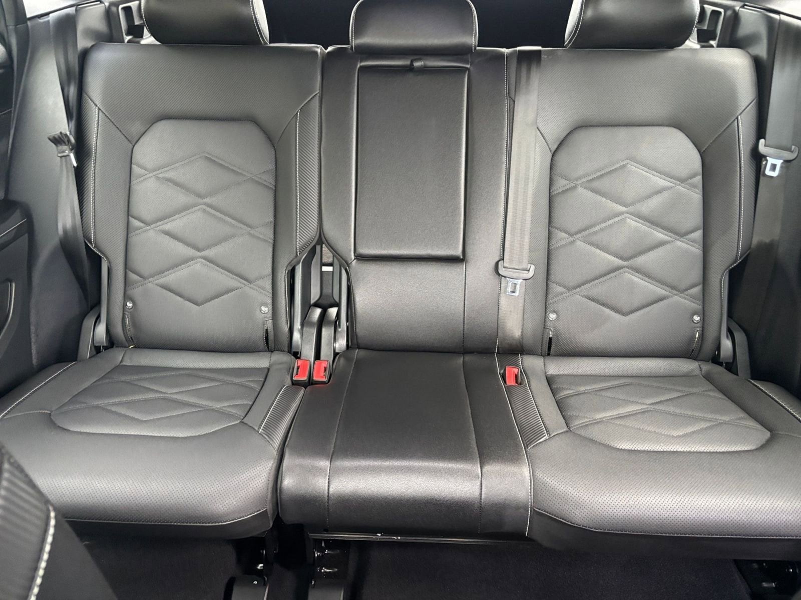 Thumbnail: 2025 Volkswagen Atlas - 34