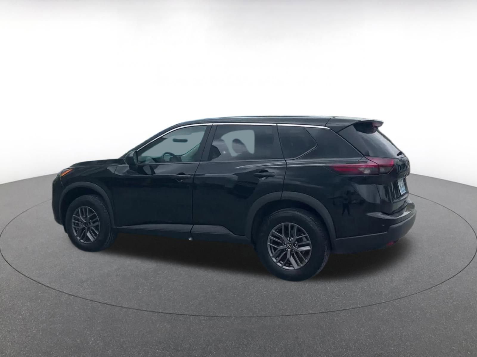 Thumbnail: 2024 Nissan Rogue - 10