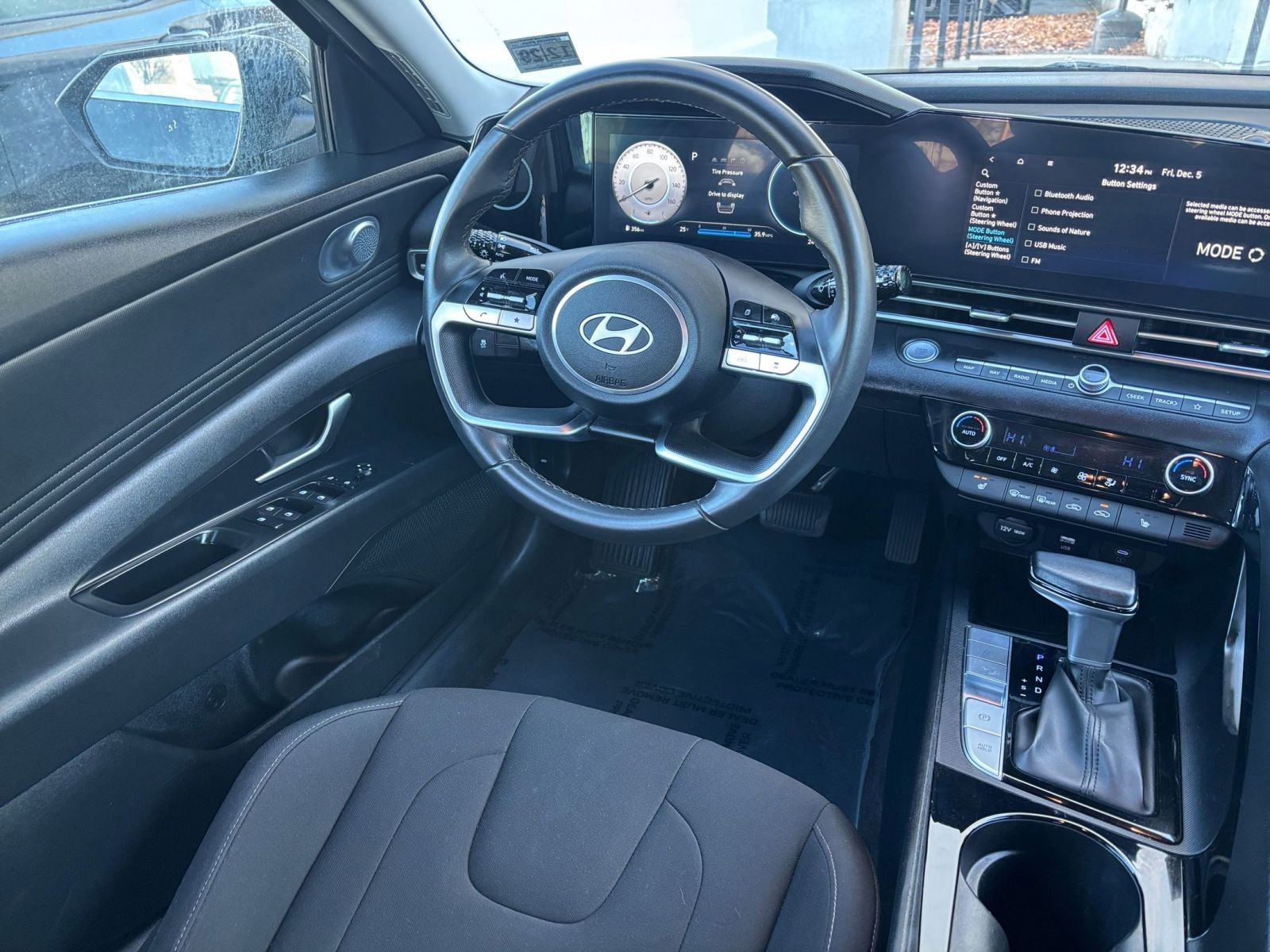 Thumbnail: 2025 Hyundai Elantra - 31