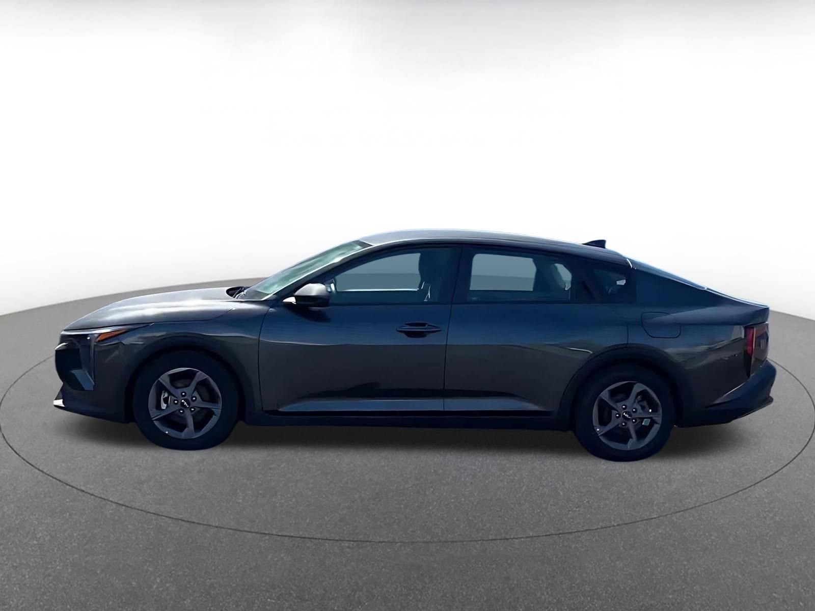 Thumbnail: 2025 Kia K4 - 9