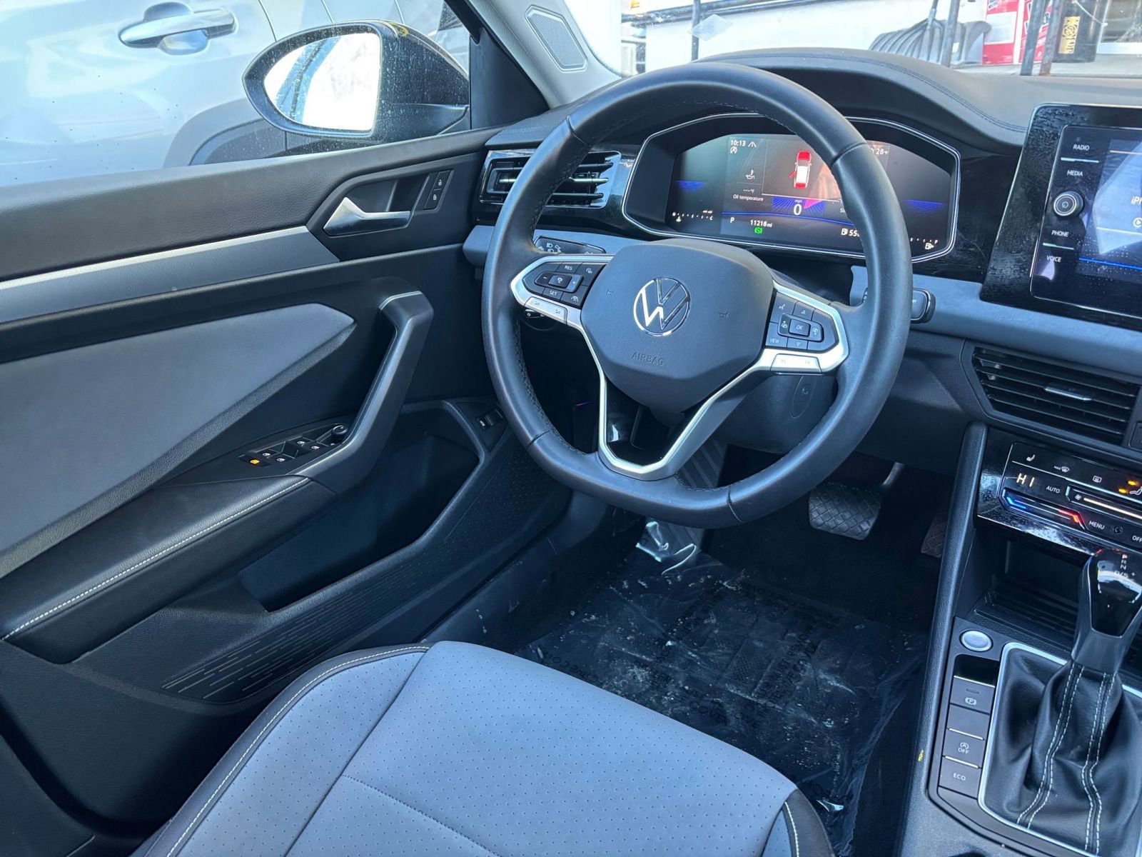 Thumbnail: 2025 Volkswagen Jetta - 31