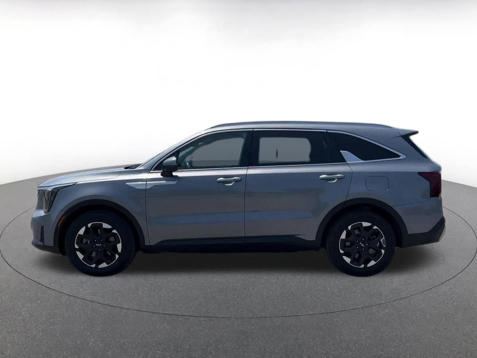Thumbnail: 2024 Kia Sorento - 8