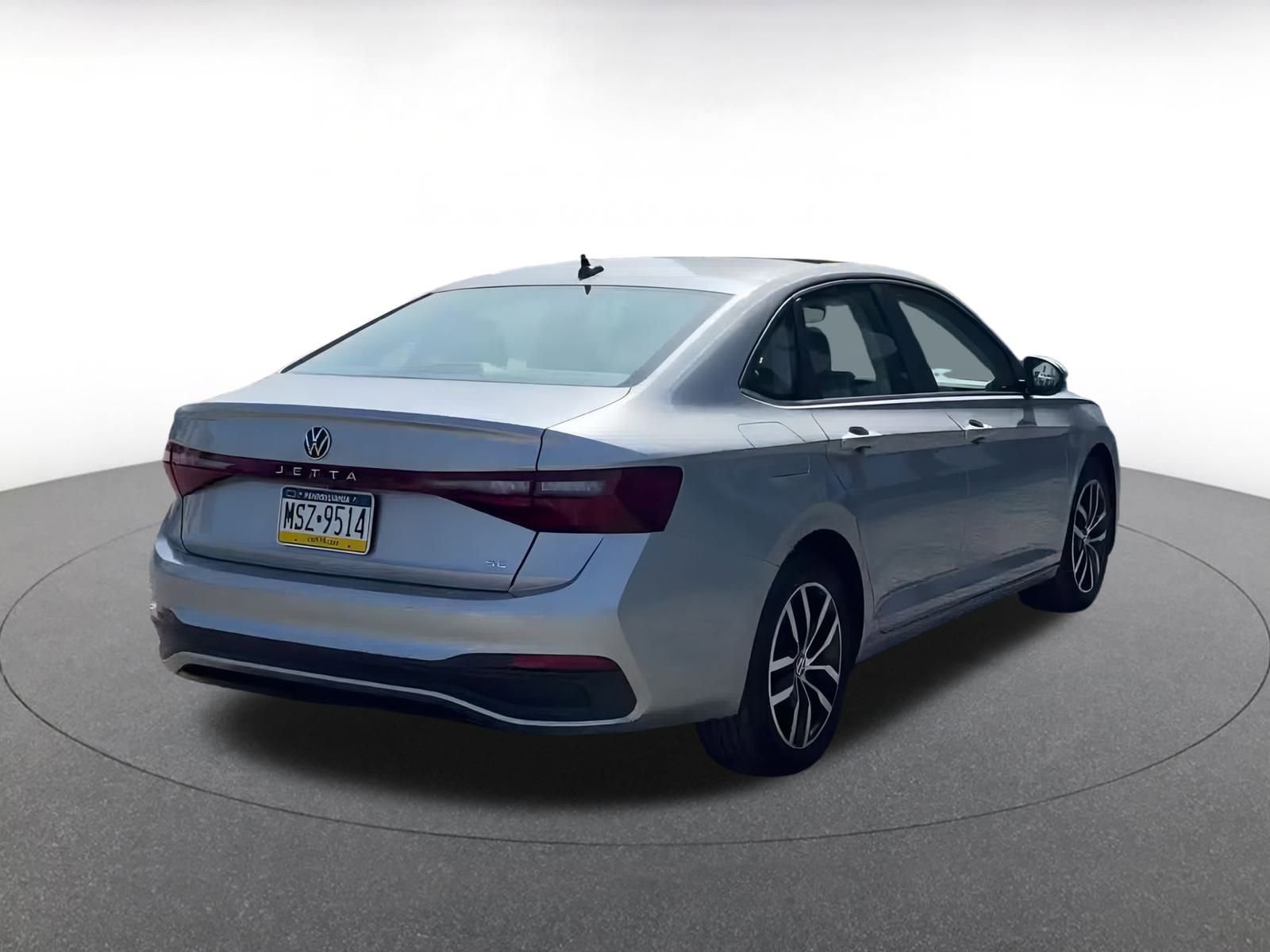 Thumbnail: 2025 Volkswagen Jetta - 14