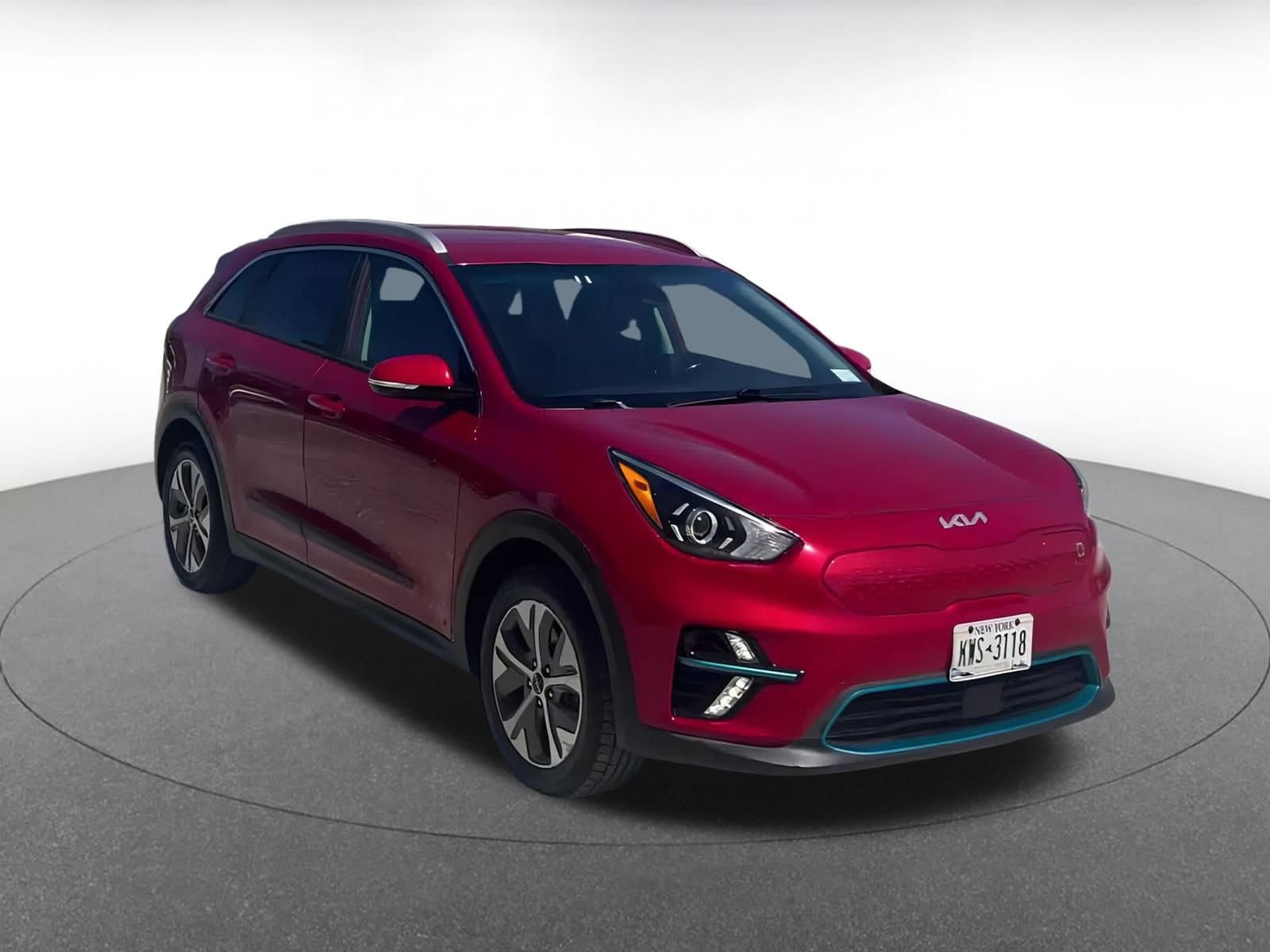 Thumbnail: 2022 Kia Niro - 3
