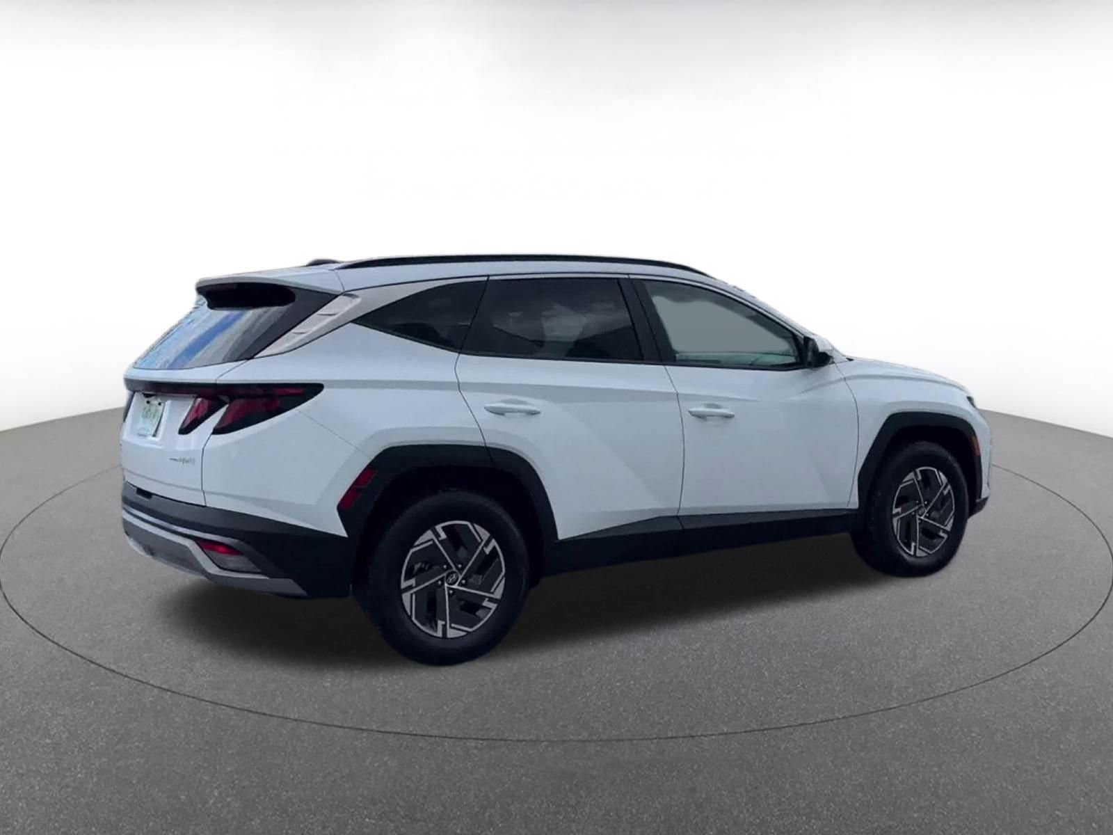 Thumbnail: 2025 Hyundai Tucson - 15