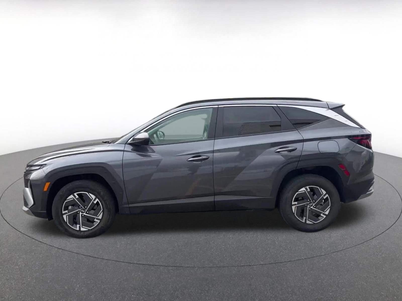 Thumbnail: 2025 Hyundai Tucson - 9
