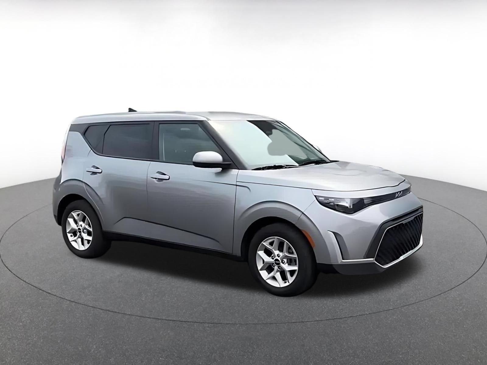 Thumbnail: 2025 Kia Soul - 2