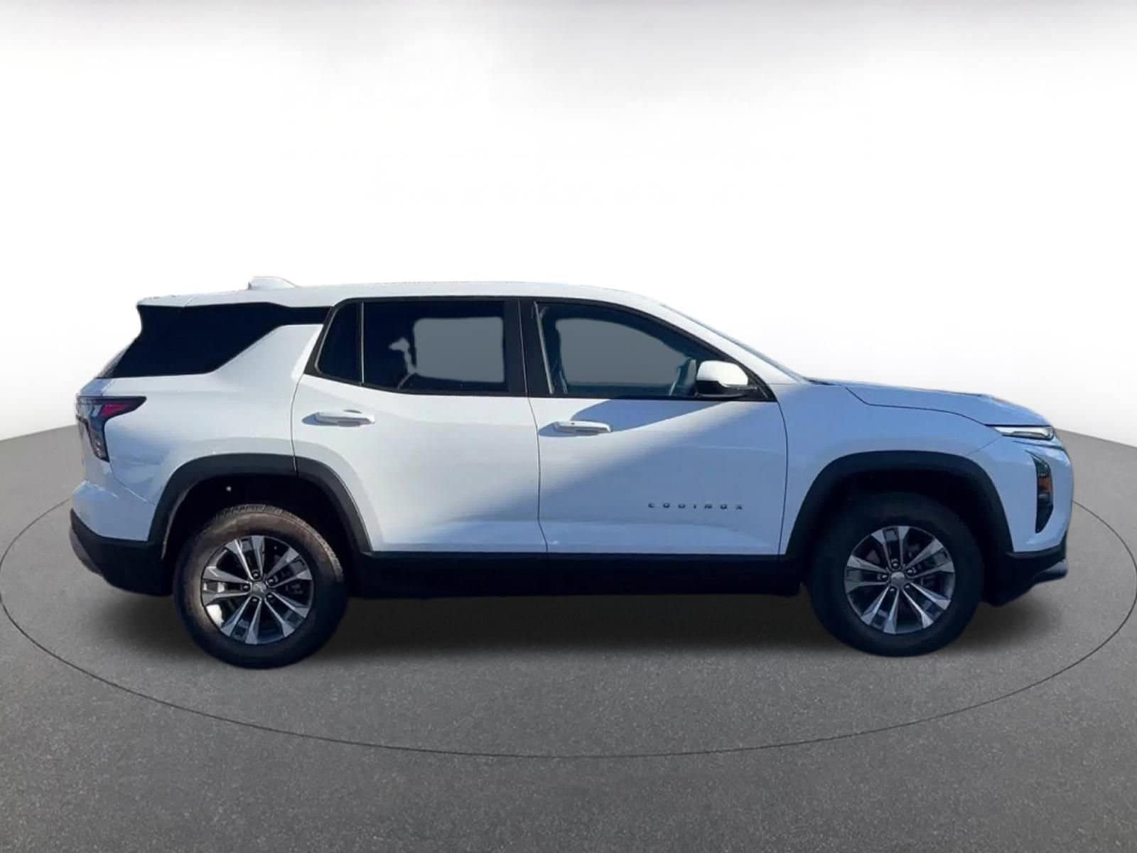 Thumbnail: 2025 Chevrolet Equinox - 16