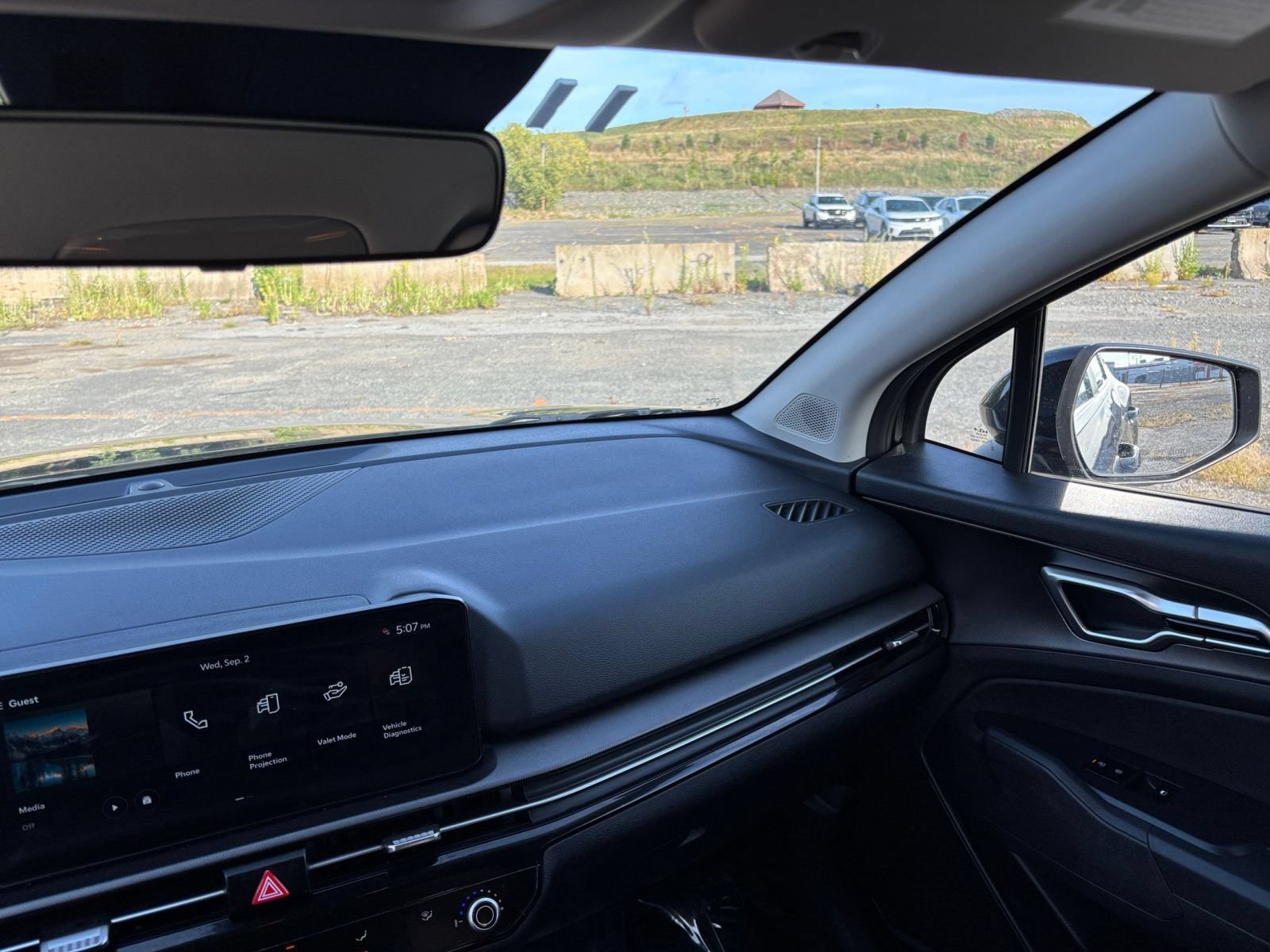 Thumbnail: 2026 Kia Sportage - 32