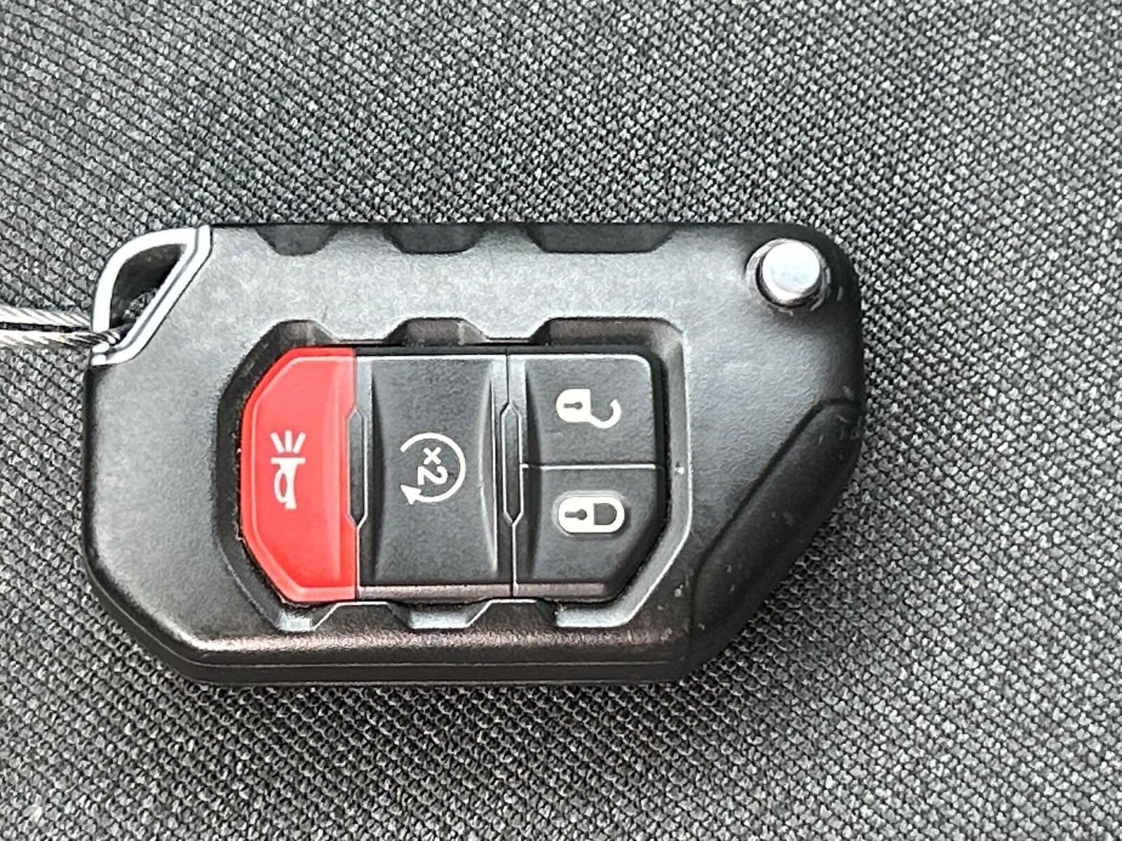 Thumbnail: 2025 Jeep Wrangler - 21