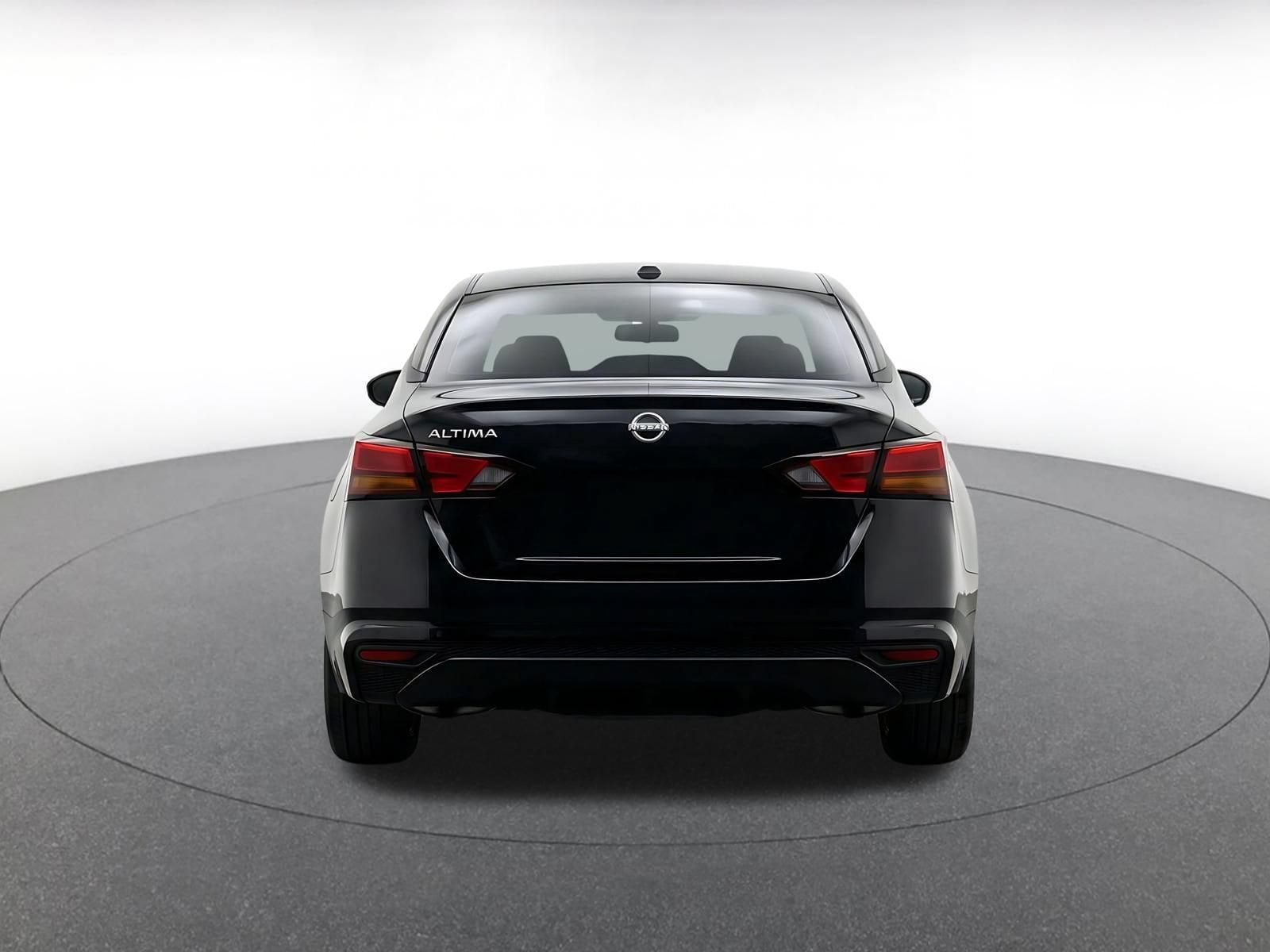 Thumbnail: 2025 Nissan Altima - 8