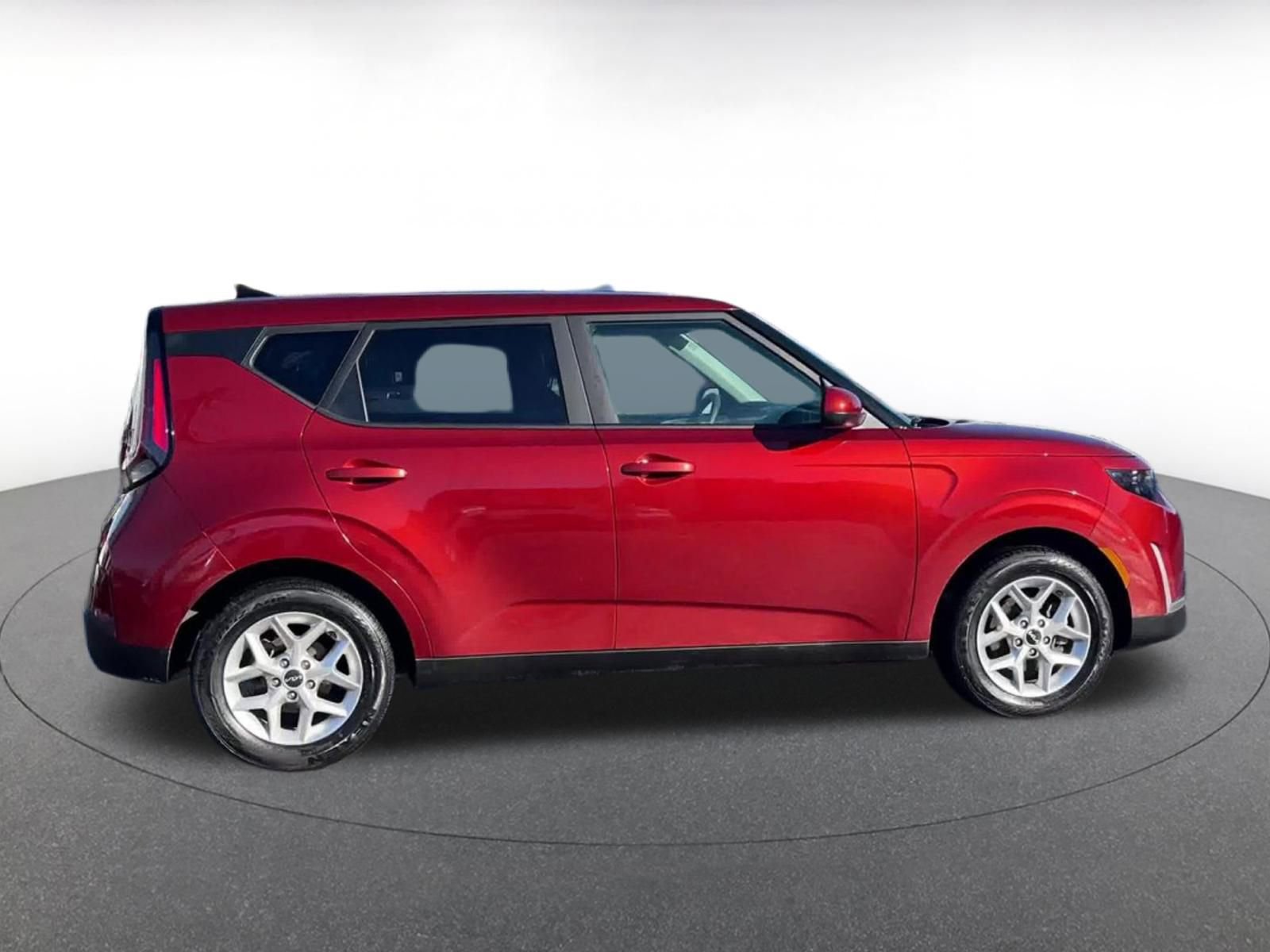 Thumbnail: 2025 Kia Soul - 16