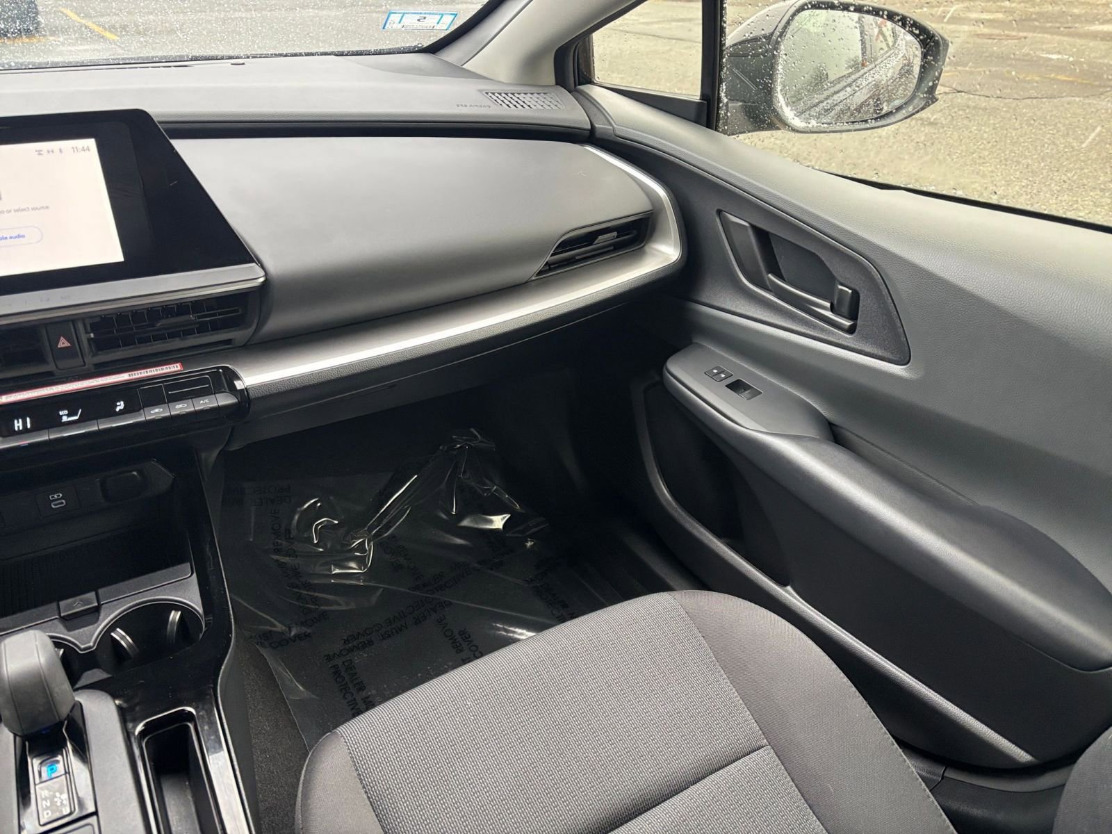 Thumbnail: 2025 Toyota Prius - 29