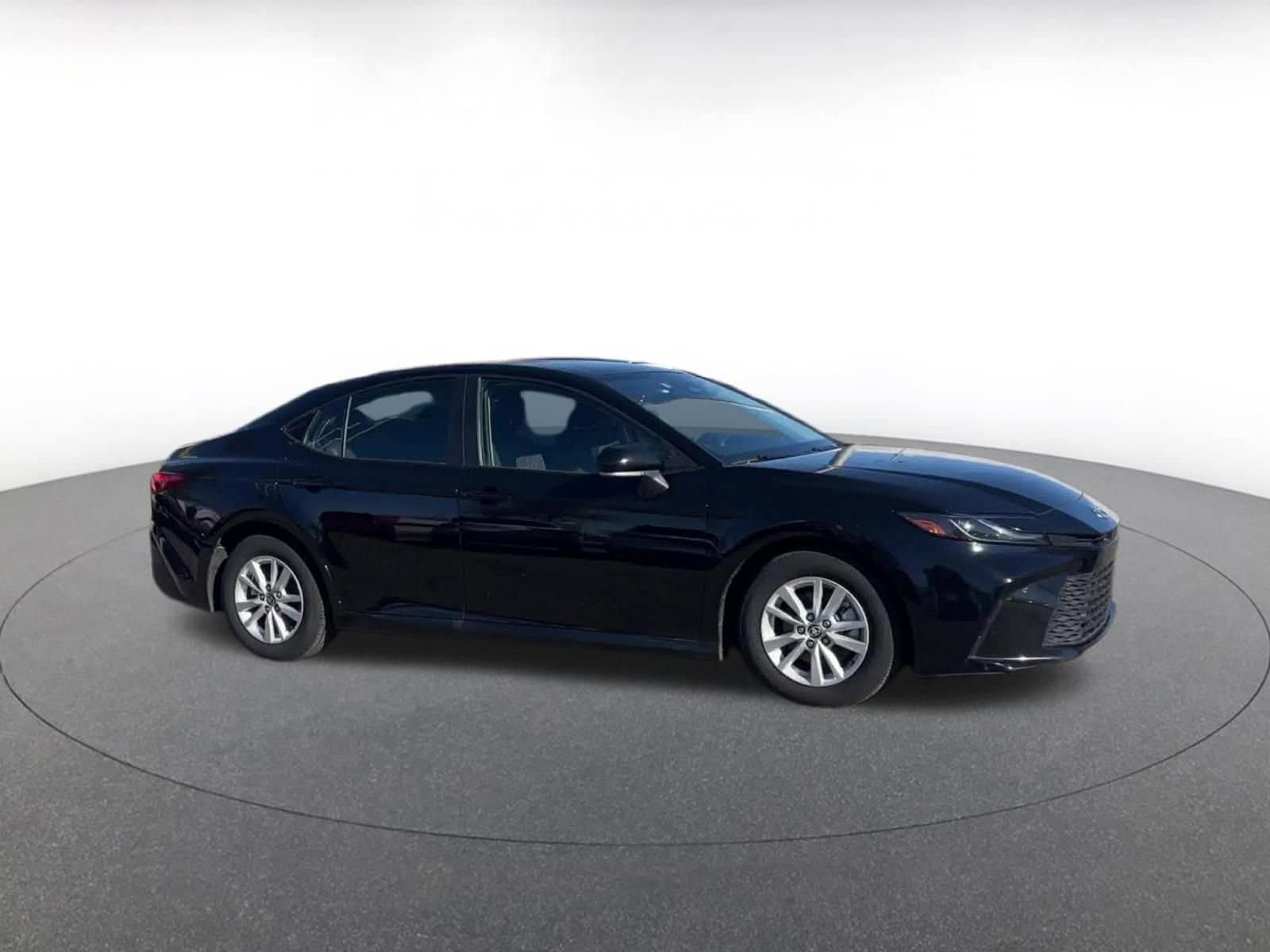 Thumbnail: 2025 Toyota Camry - 2