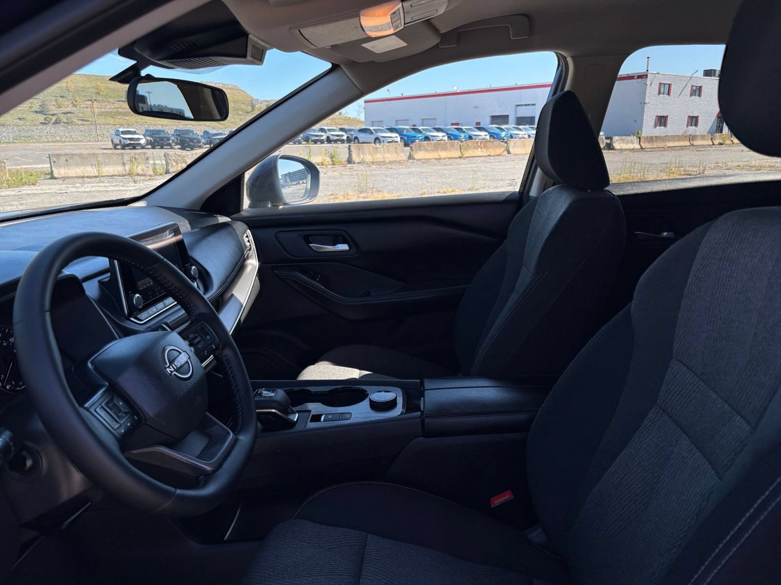 Thumbnail: 2026 Nissan Rogue - 25