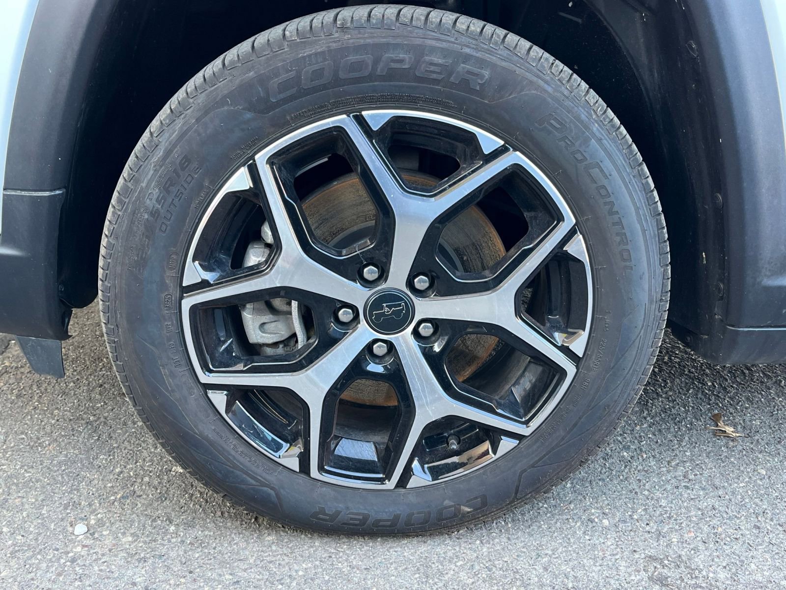 Thumbnail: 2025 Jeep Compass - 30