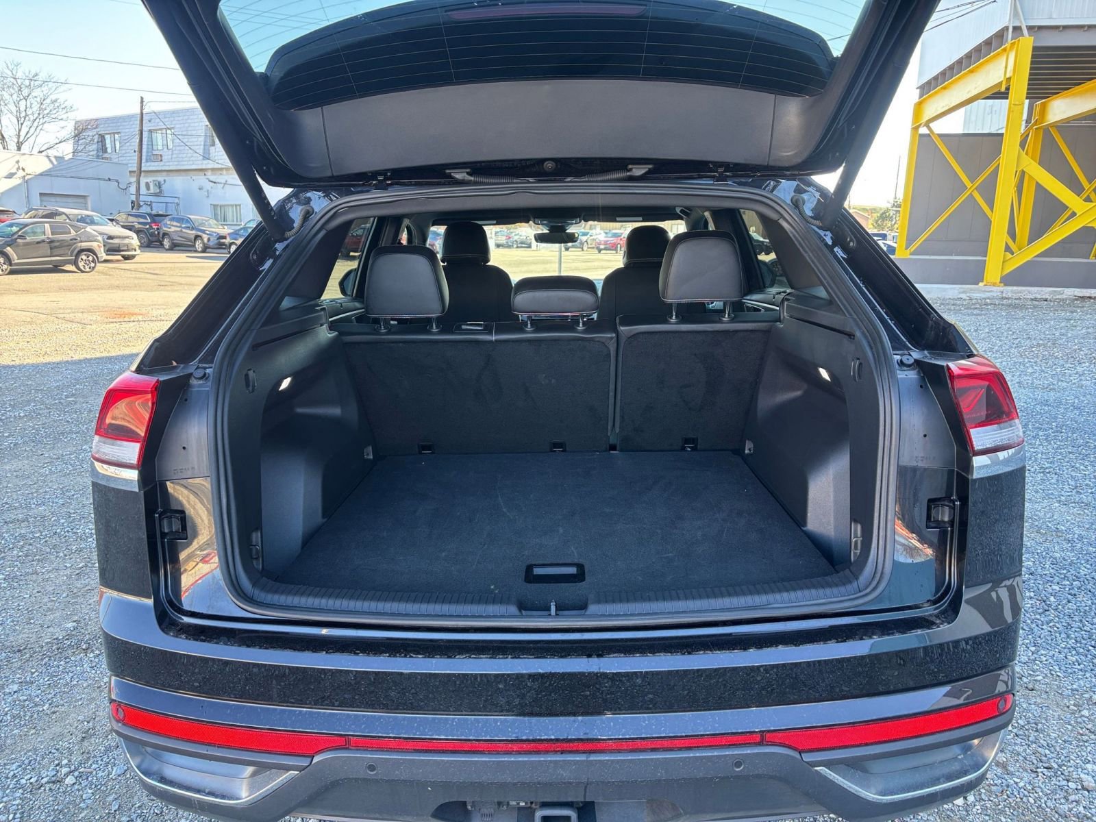 Thumbnail: 2025 Volkswagen Atlas - 24