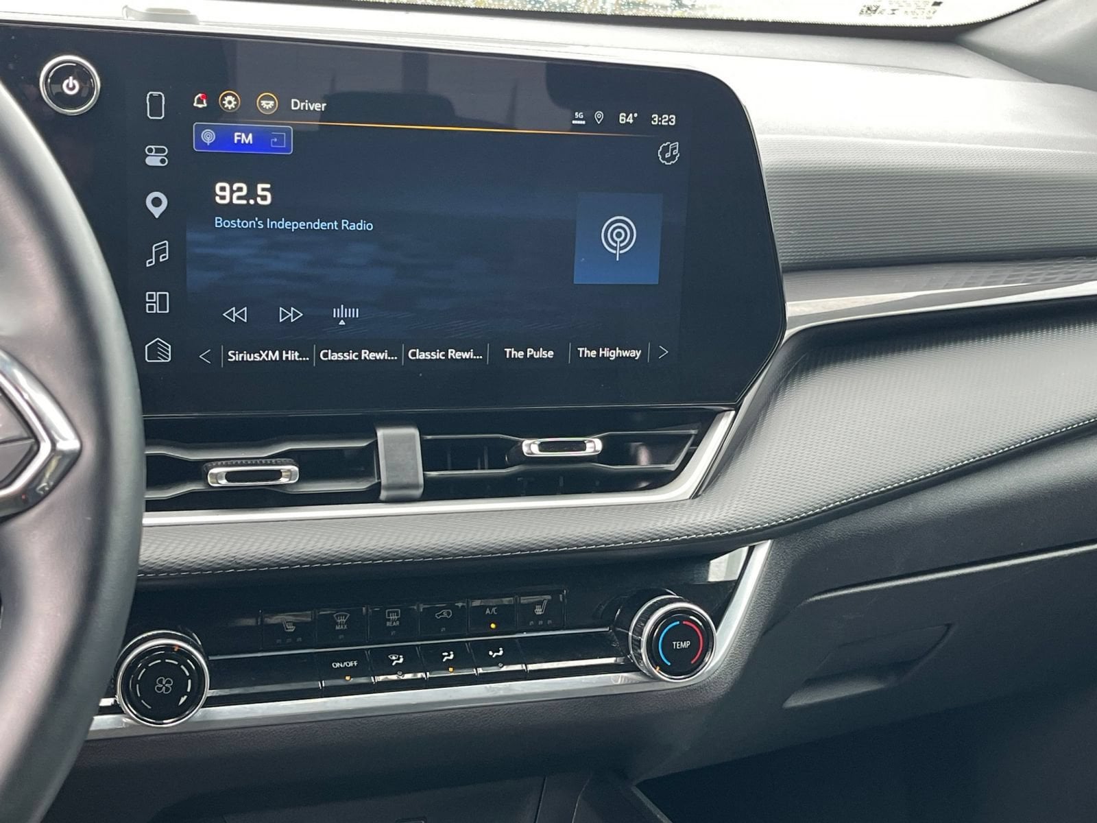 Thumbnail: 2025 Chevrolet Equinox - 17