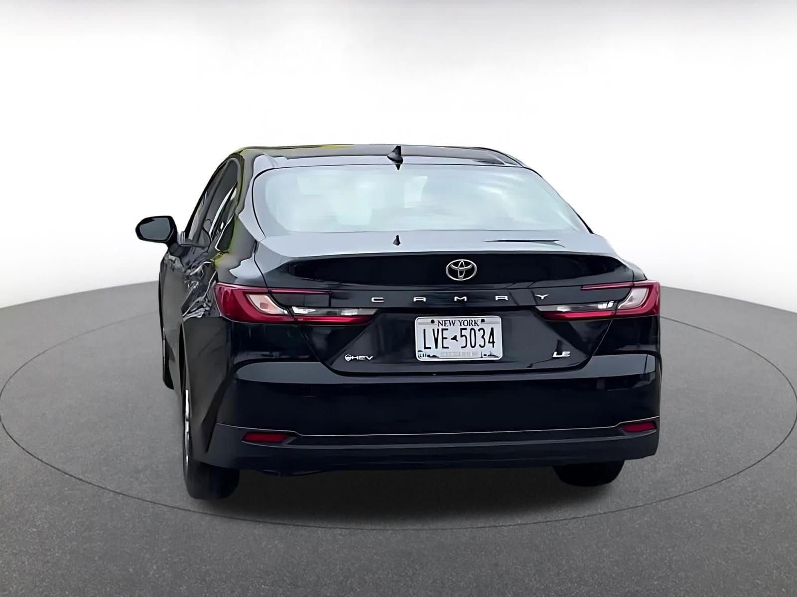 Thumbnail: 2025 Toyota Camry - 12