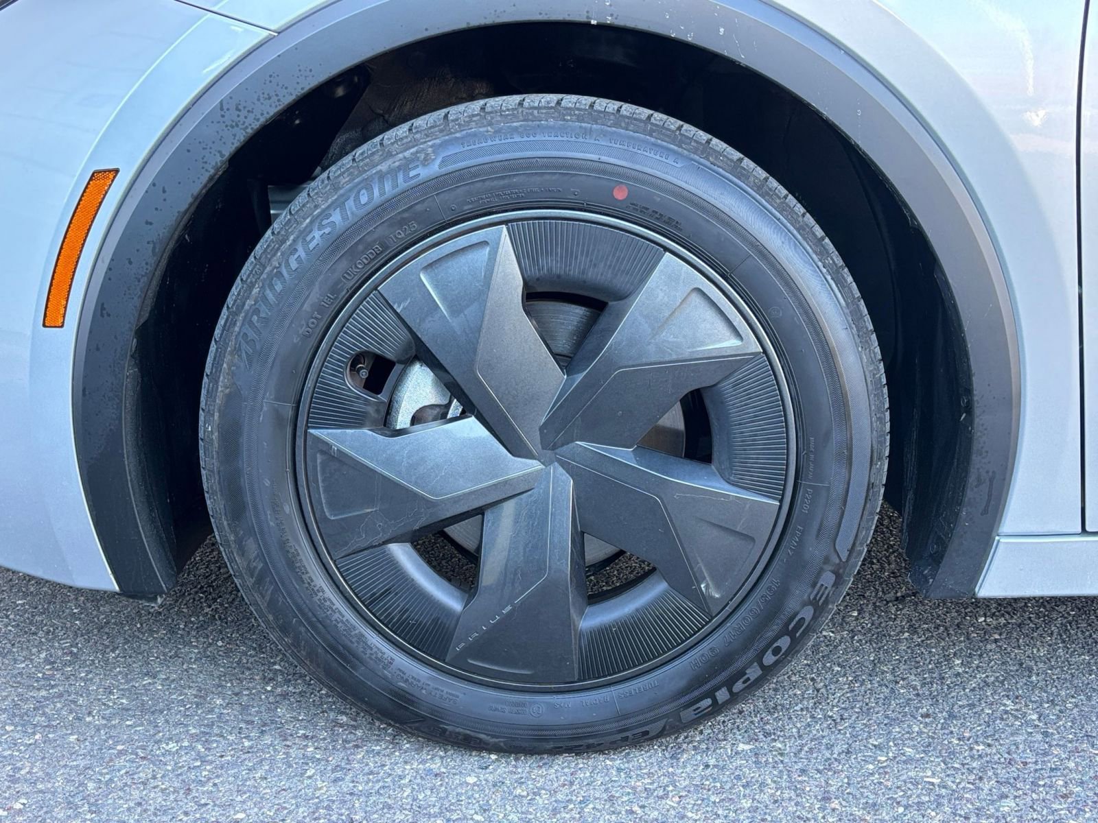 Thumbnail: 2025 Toyota Prius - 25