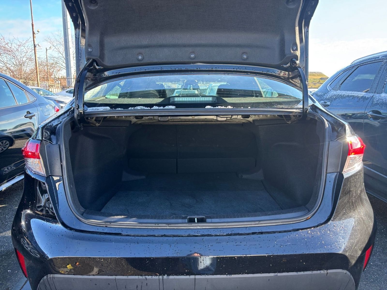 Thumbnail: 2025 Toyota Corolla - 27