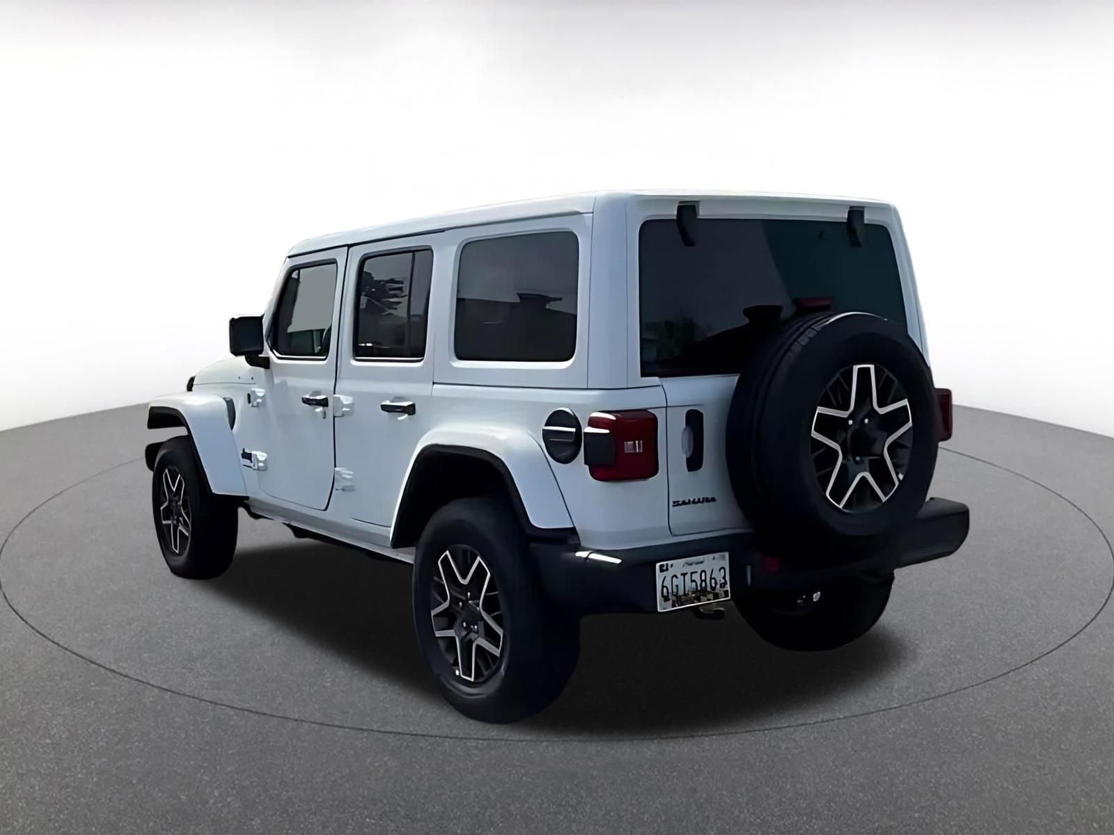 Thumbnail: 2025 Jeep Wrangler - 14