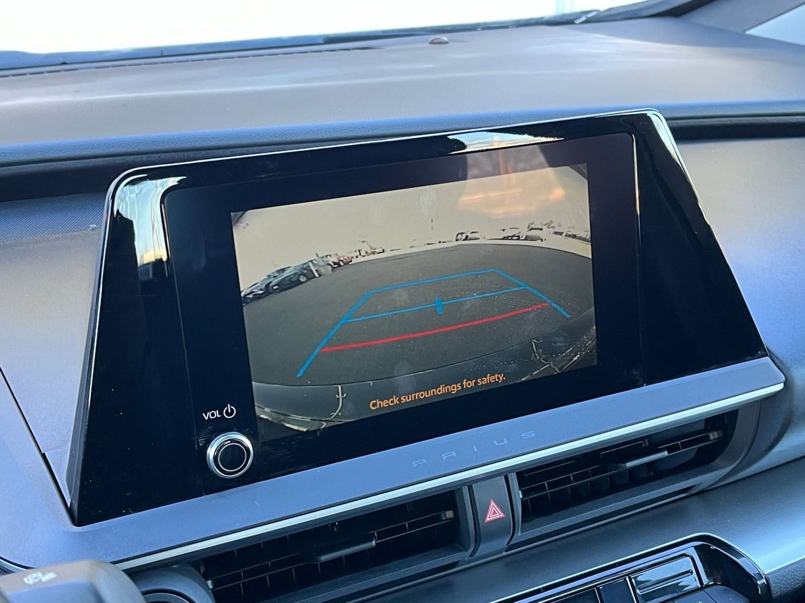 Thumbnail: 2025 Toyota Prius - 17