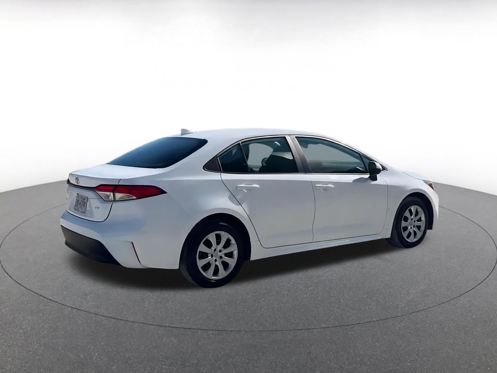 Thumbnail: 2024 Toyota Corolla - 15