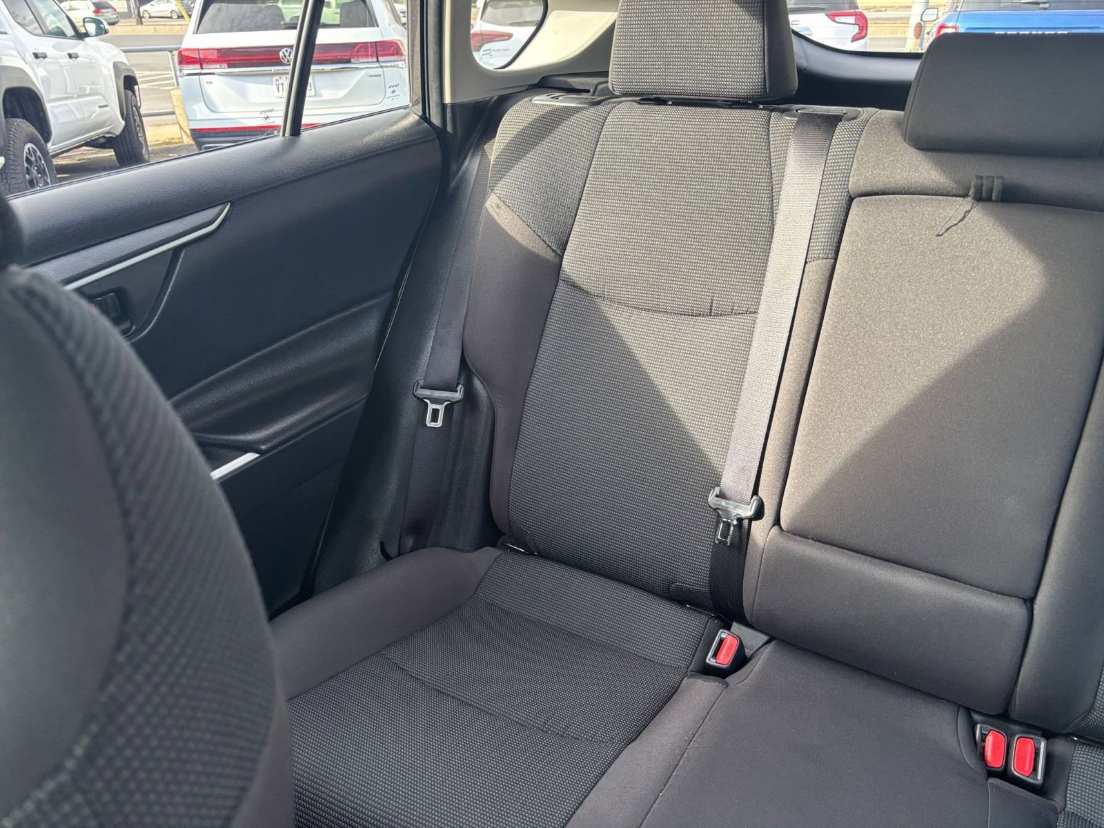 Thumbnail: 2025 Toyota RAV4 - 35