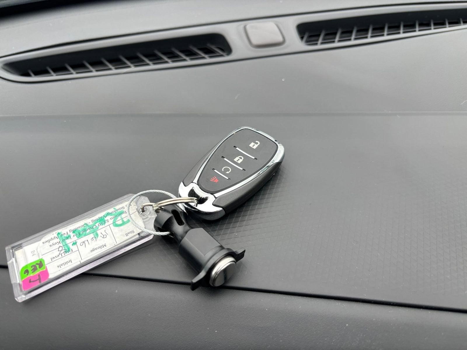 Thumbnail: 2025 Chevrolet Trax - 21