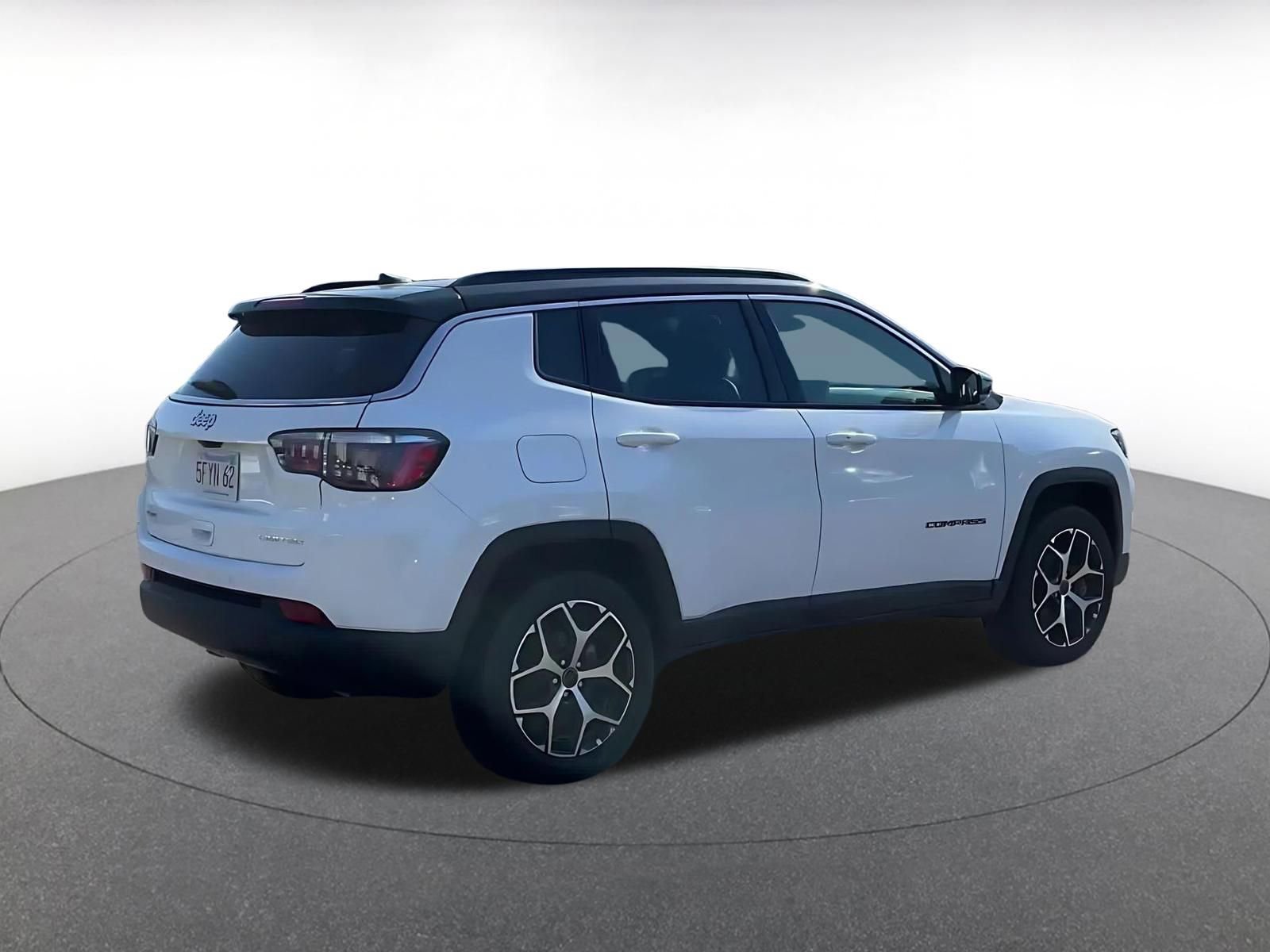 Thumbnail: 2025 Jeep Compass - 12