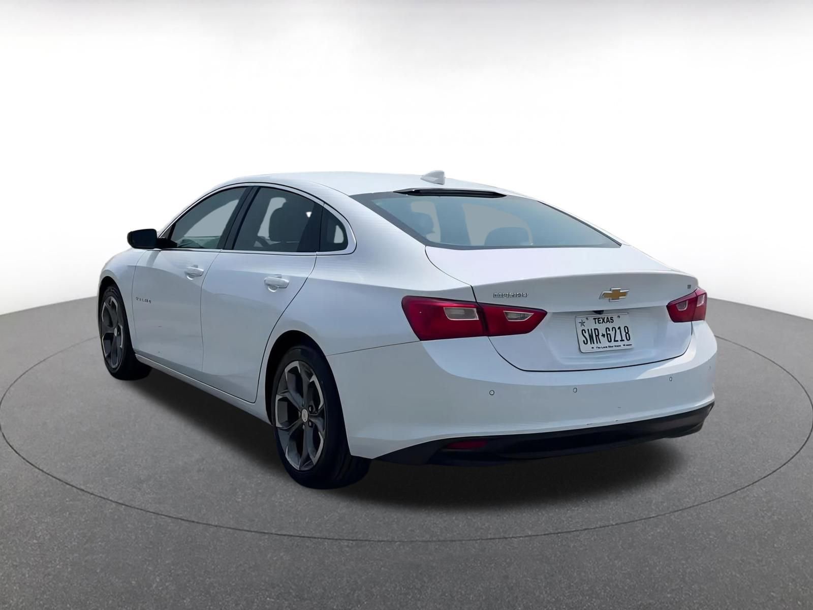 Thumbnail: 2023 Chevrolet Malibu - 11