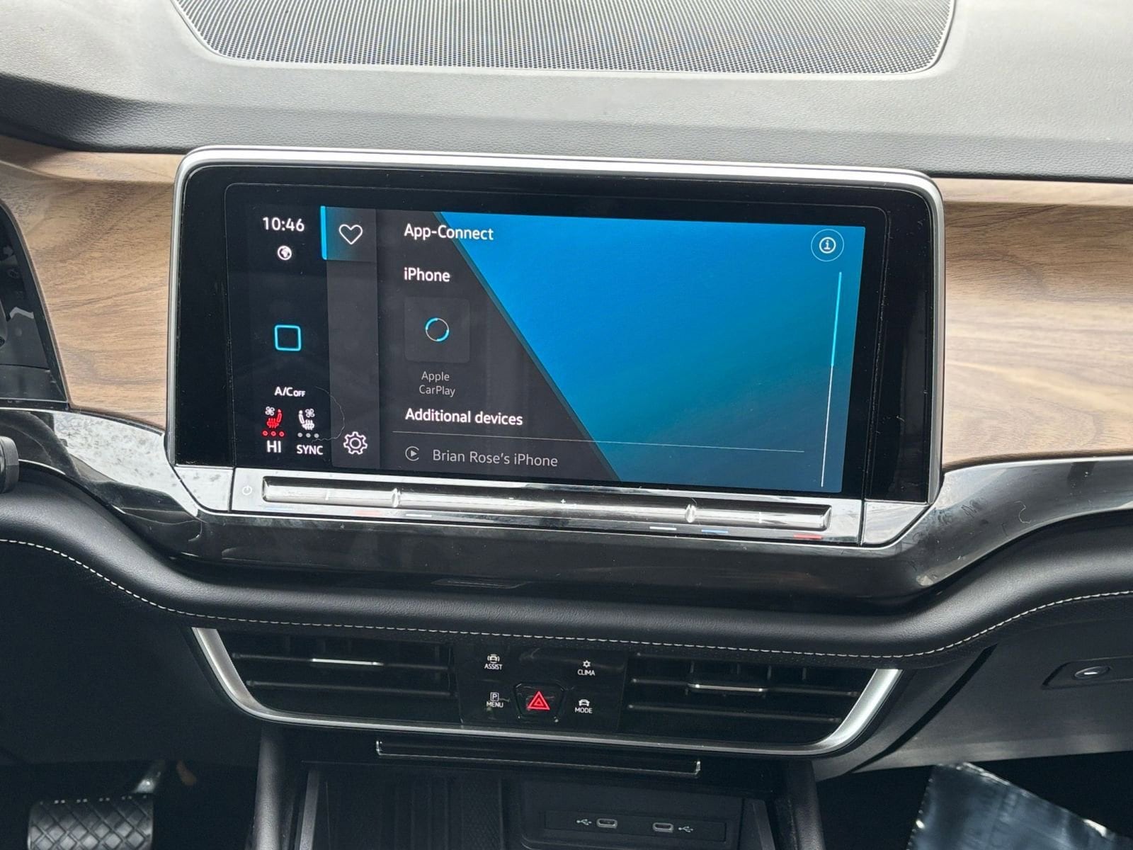 Thumbnail: 2025 Volkswagen Atlas - 18