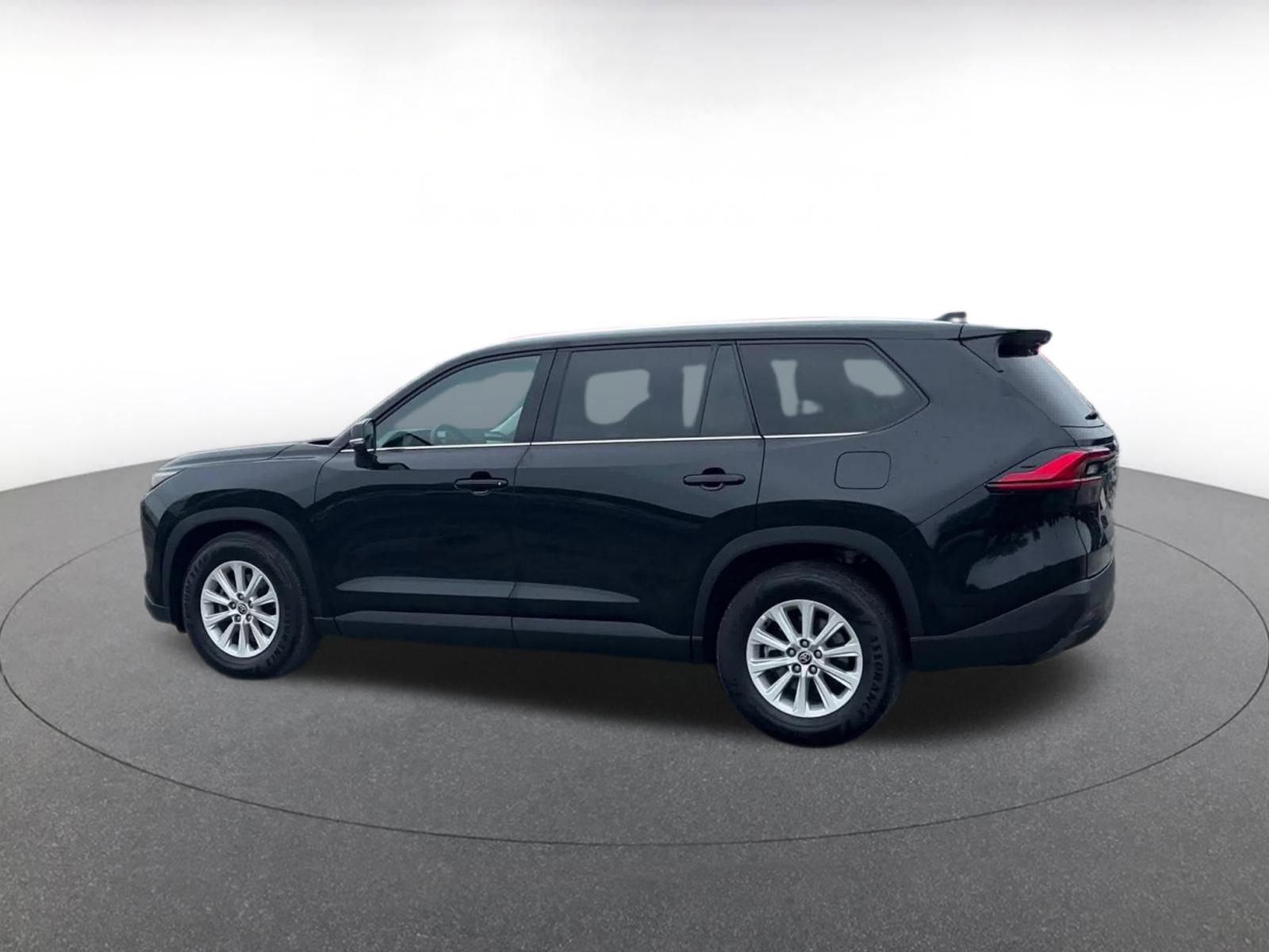 Thumbnail: 2024 Toyota Grand Highlander - 10