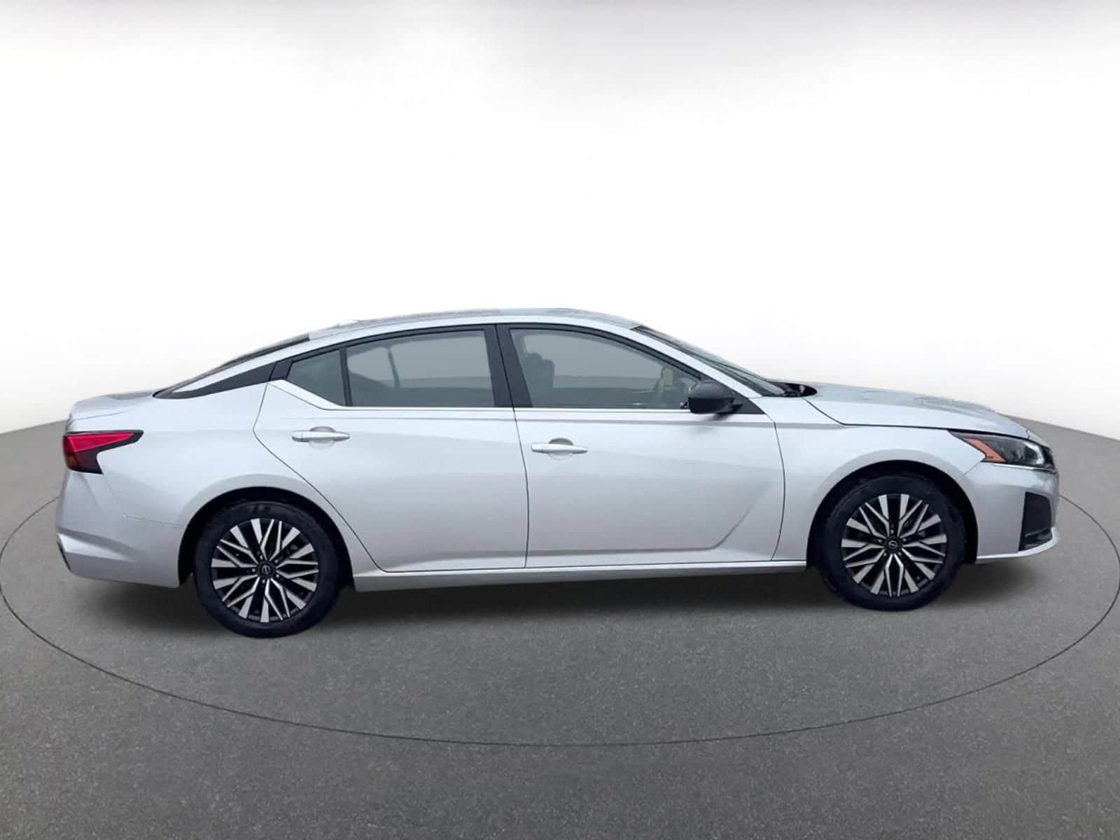 Thumbnail: 2024 Nissan Altima - 16