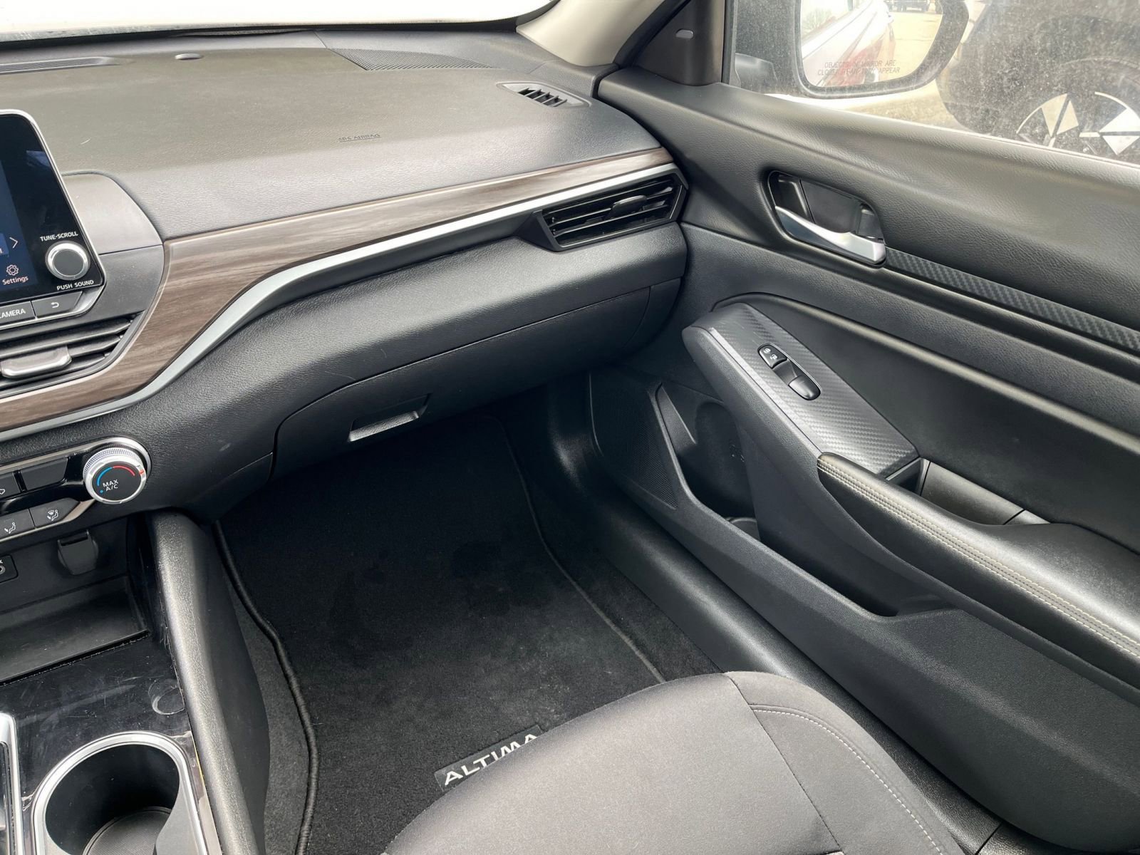 Thumbnail: 2024 Nissan Altima - 32