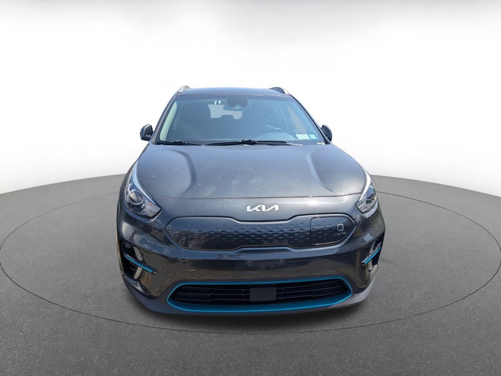 Thumbnail: 2022 Kia Niro - 2