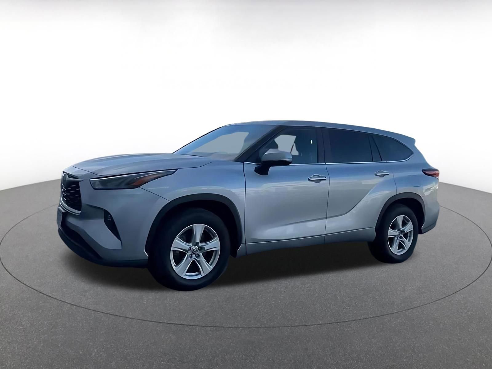 Thumbnail: 2025 Toyota Highlander - 8