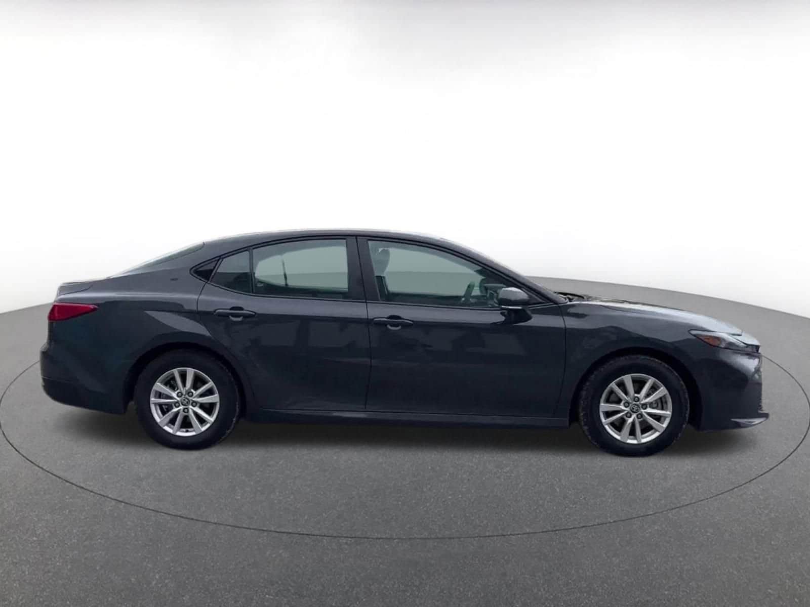 Thumbnail: 2025 Toyota Camry - 16