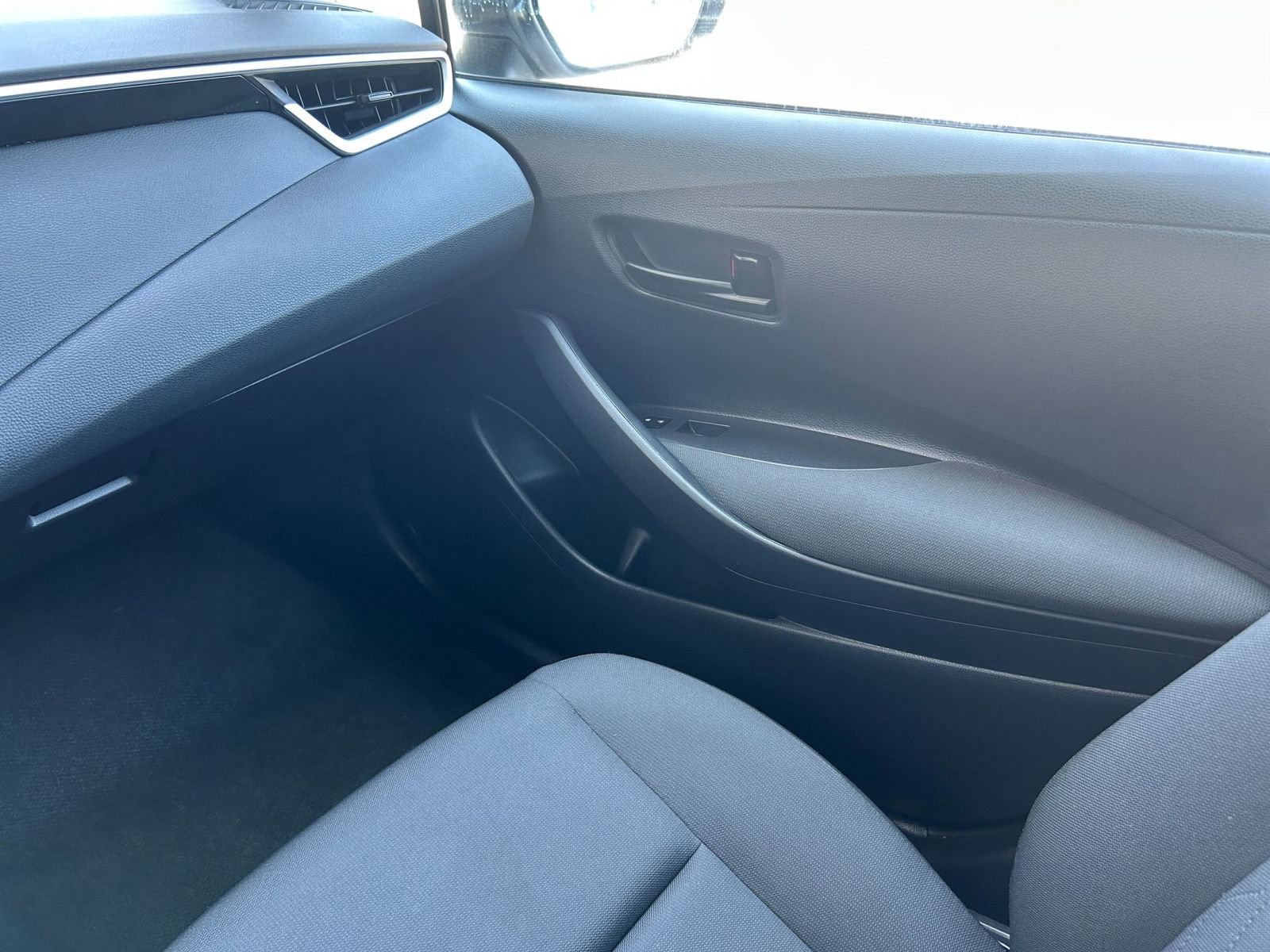 Thumbnail: 2024 Toyota Corolla - 33