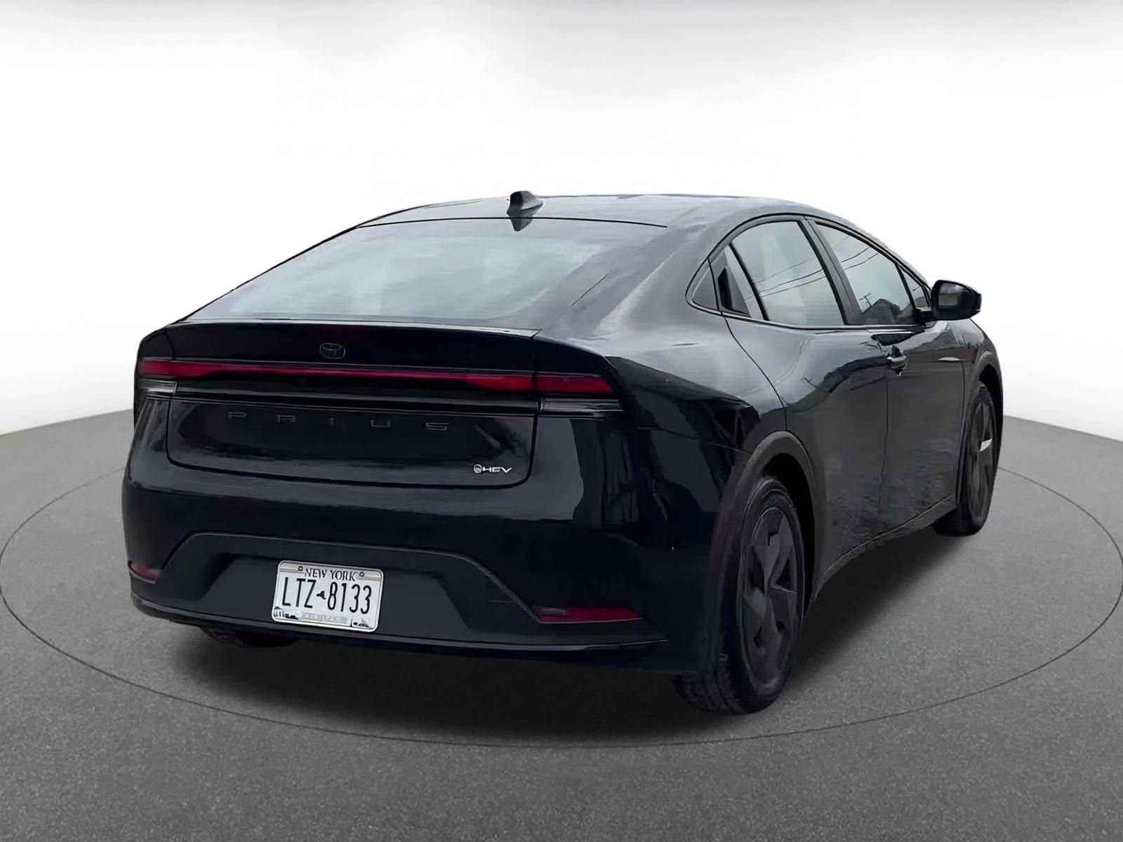 Thumbnail: 2025 Toyota Prius - 14