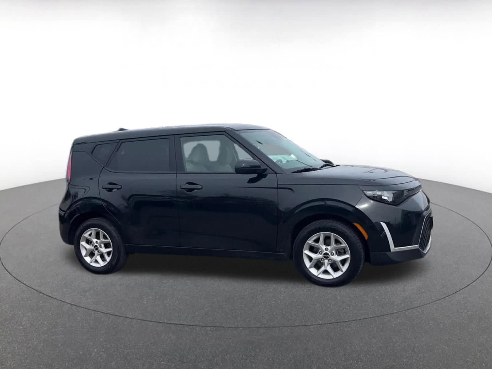 Thumbnail: 2025 Kia Soul - 2