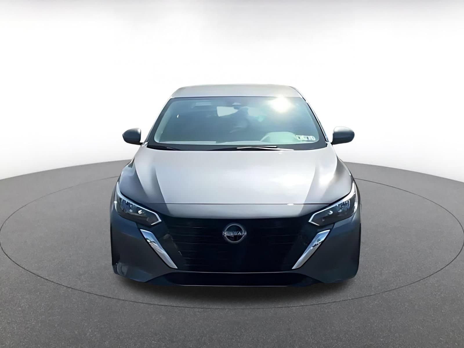 Thumbnail: 2025 Nissan Sentra - 4