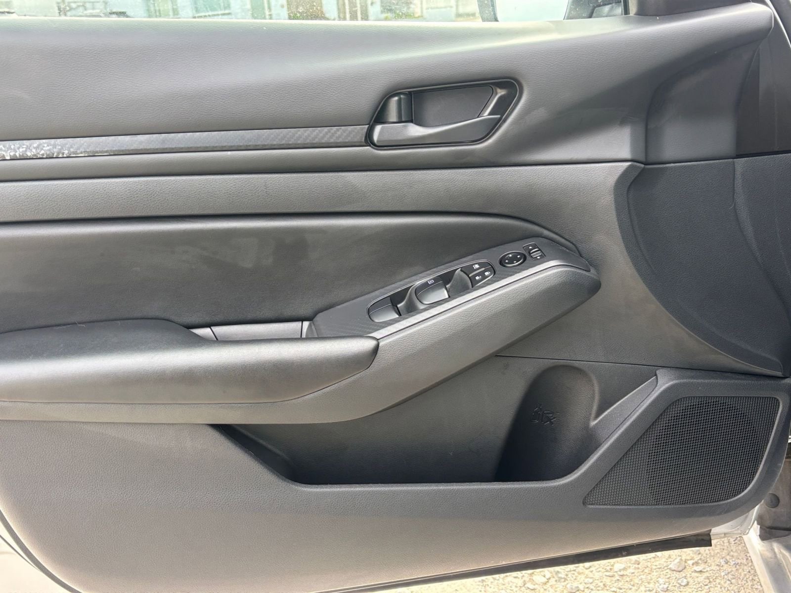 Thumbnail: 2024 Nissan Altima - 20