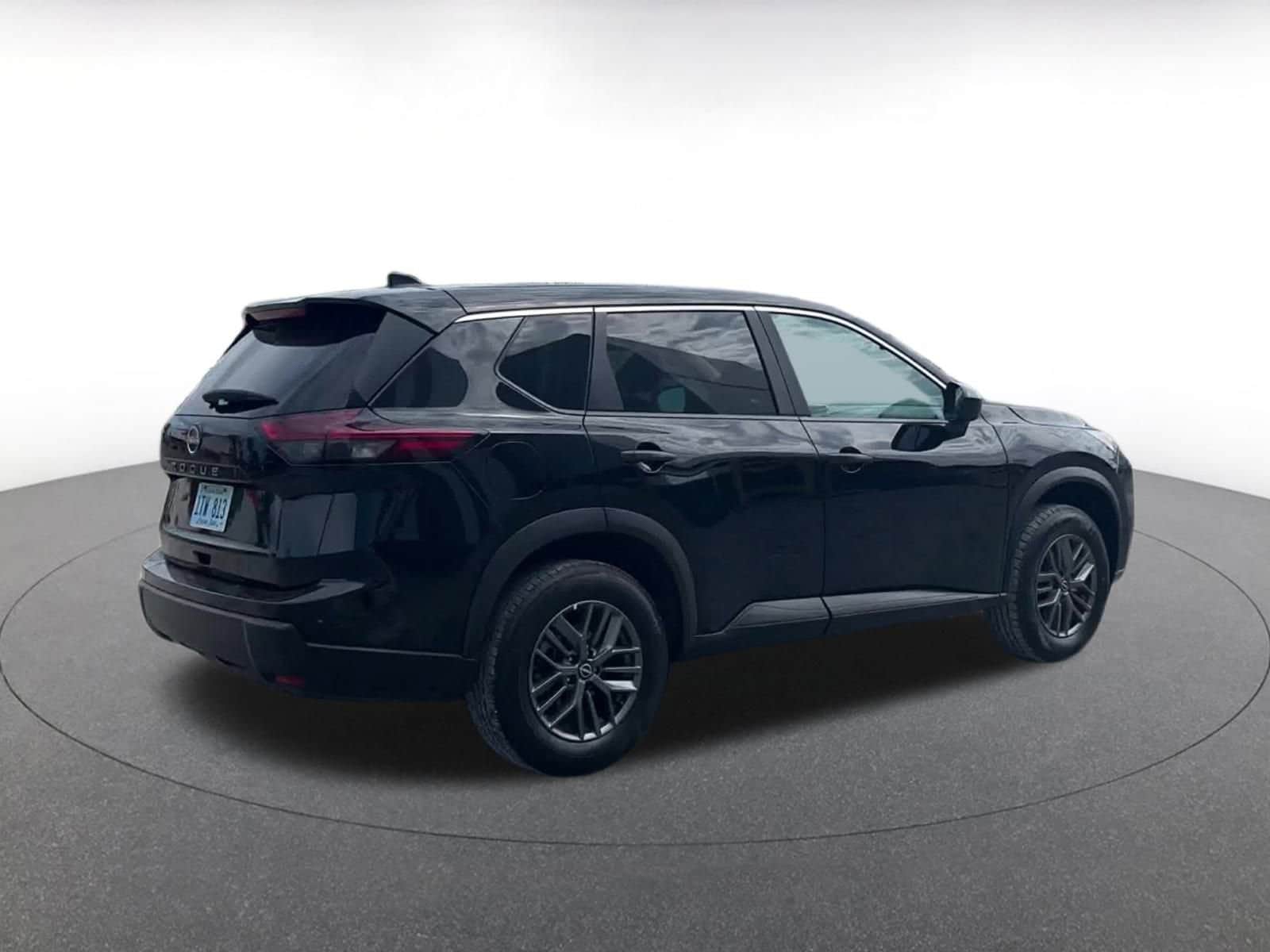 Thumbnail: 2024 Nissan Rogue - 15