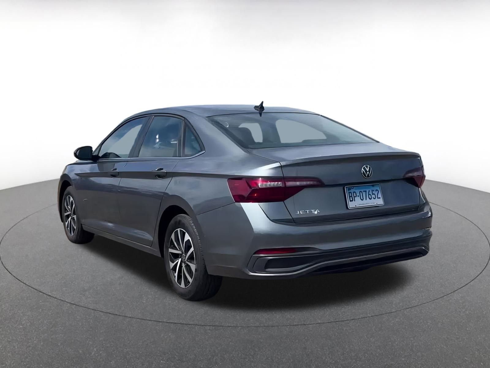 Thumbnail: 2024 Volkswagen Jetta - 11