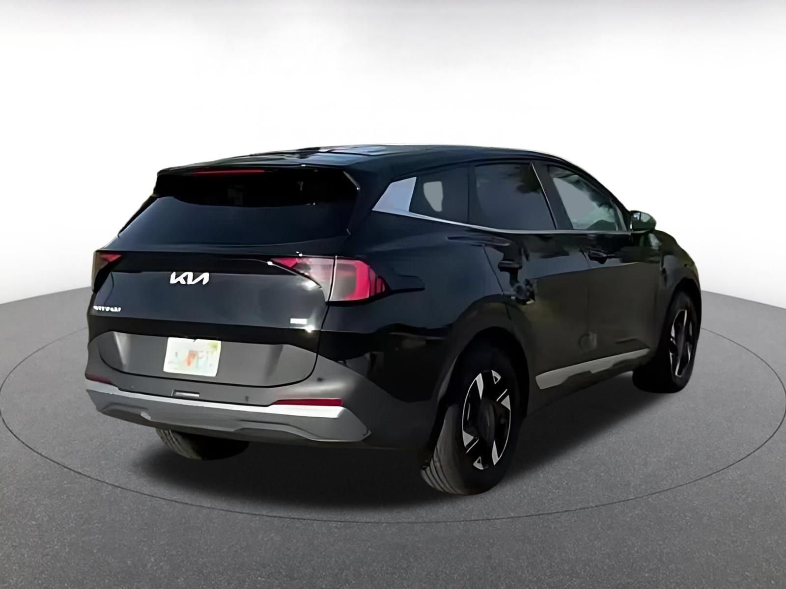 Thumbnail: 2026 Kia Sportage - 14