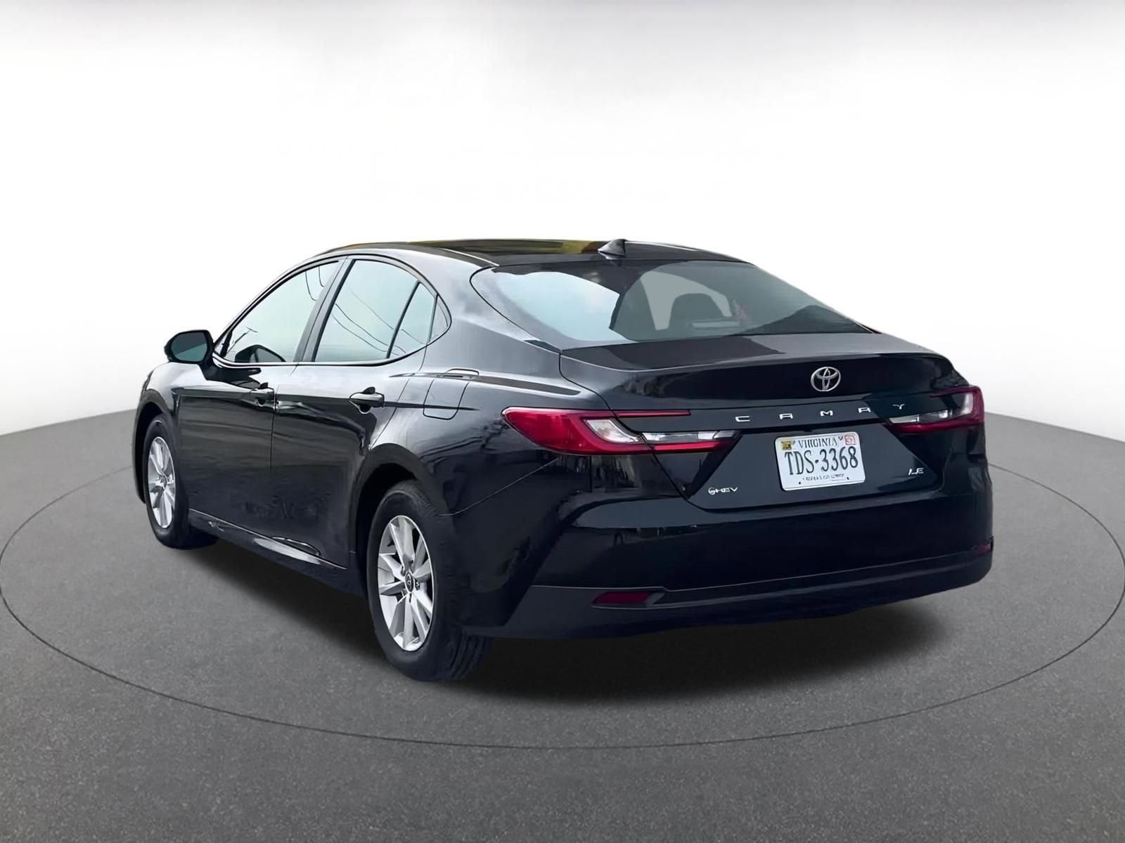 Thumbnail: 2025 Toyota Camry - 11